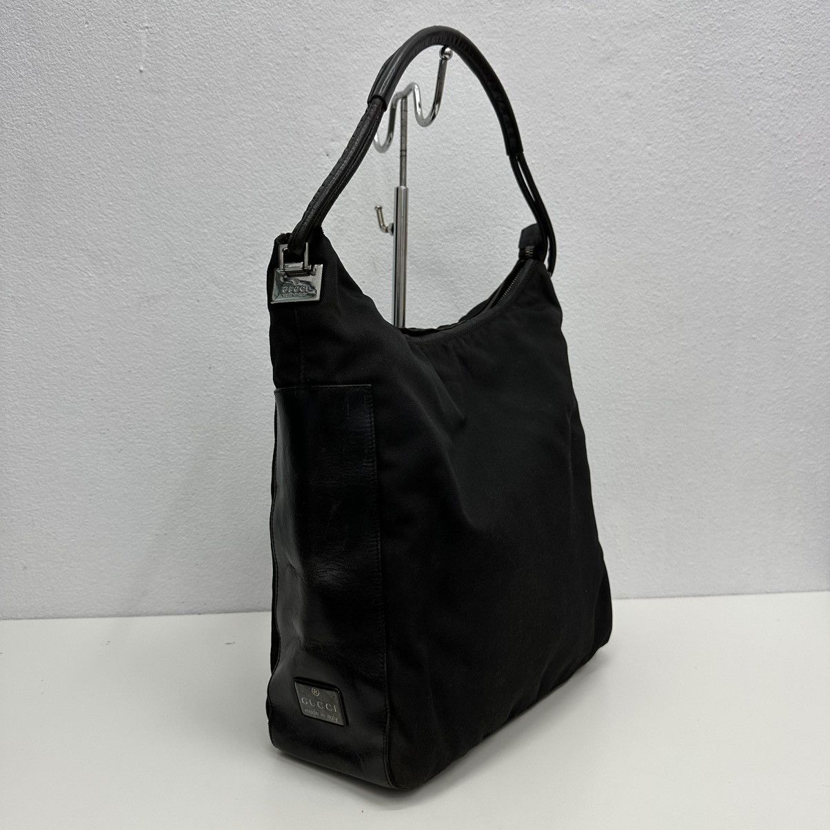 Gucci ‼️LASTDROP‼️ AUTHENTIC GUCCI CANVAS HOBO SHOULDER BAG Size ONE SIZE - 1 Thumbnail