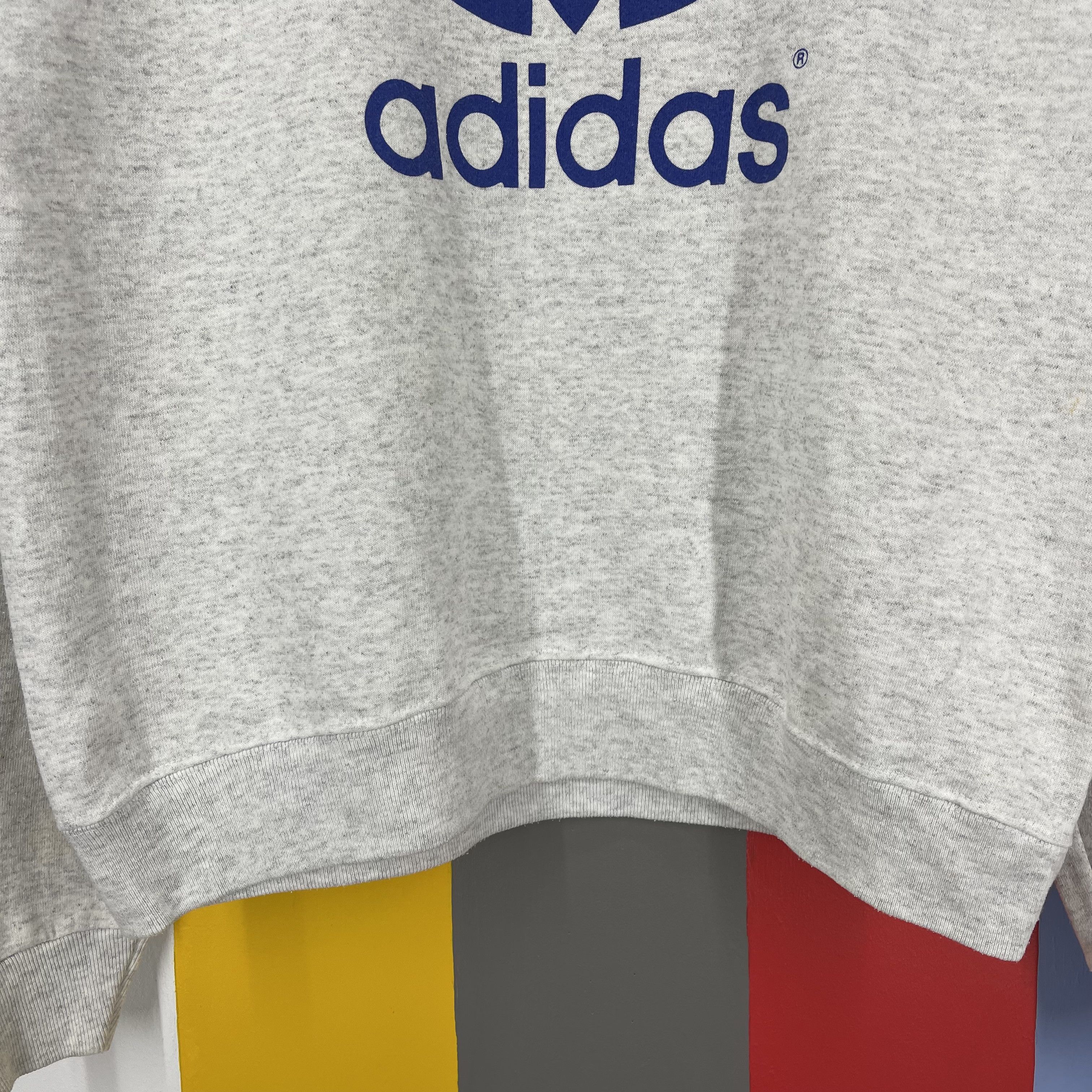 Adidas 80-90s Vintage ADIDAS Crew Neck Sweatshirt #1312/AT Size US L / EU 52-54 / 3 - 5 Thumbnail
