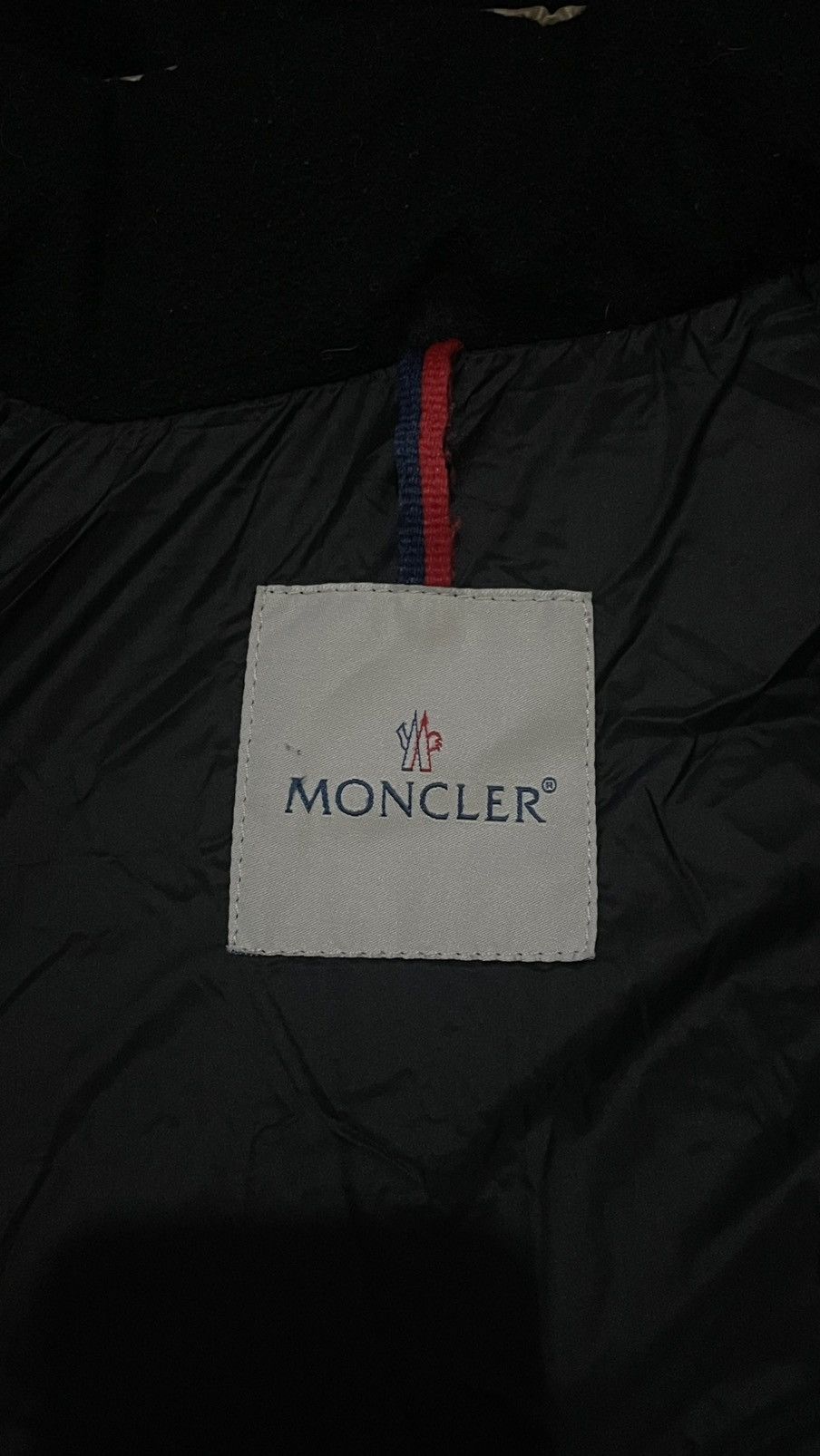 Moncler Moncler Bea Giubbotto Down Size S / US 4 / IT 40 - 4 Thumbnail