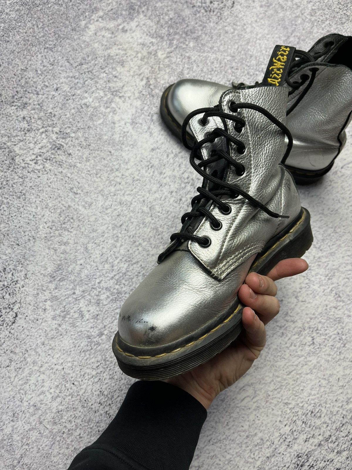 Dr. Martens Vintage Dr. Martens Boots England Sz UK 6 Size US 6 / EU 39 - 7 Thumbnail