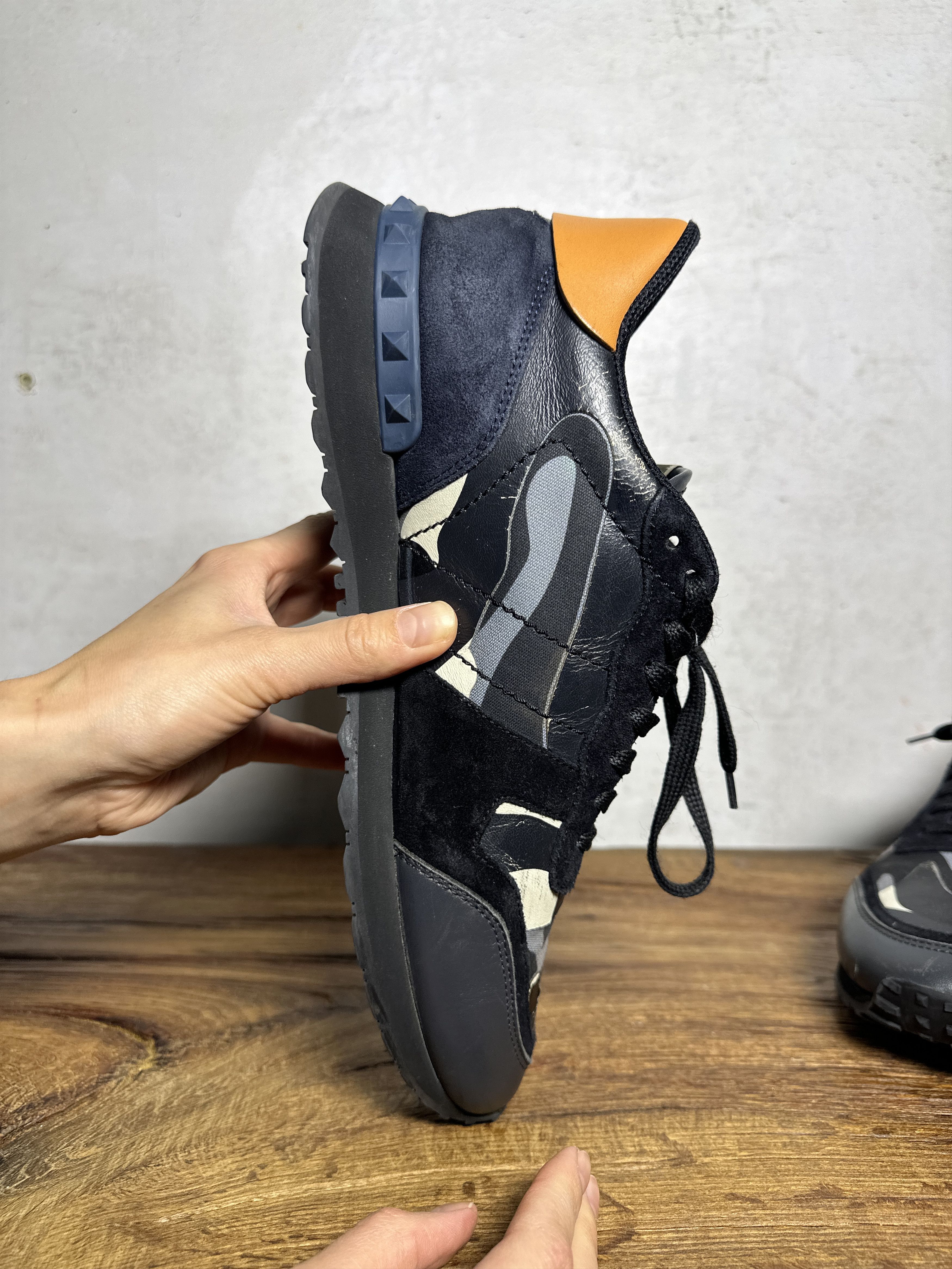 Valentino Valentino Black Canvas Leather Rockrunner Low Top Sneakers Size US 10.5 / EU 43-44 - 11 Thumbnail