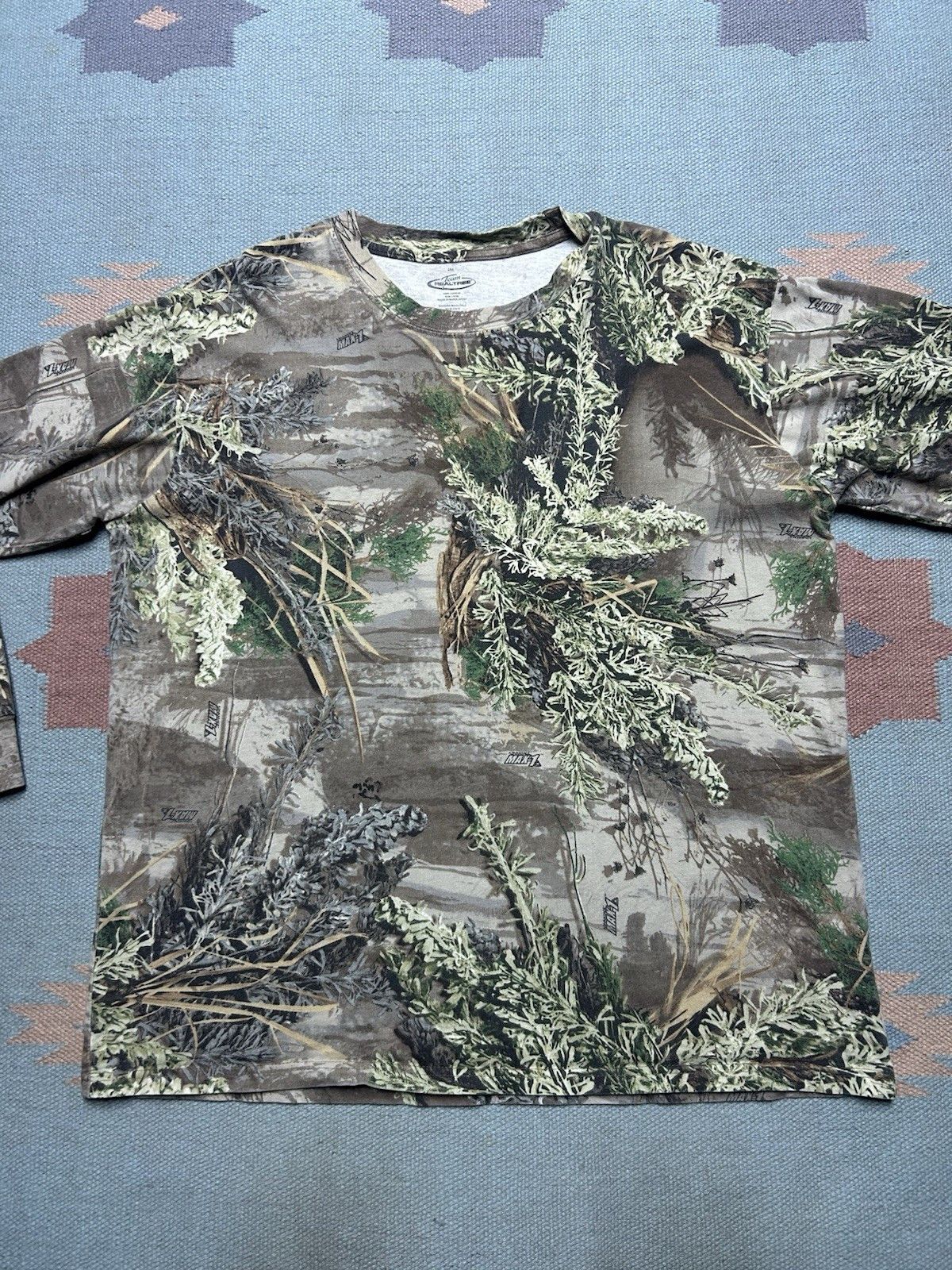 Realtree Team Realtree t shirt advantage max camo camouflage XL/XXL Size US XL / EU 56 / 4 - 2 Thumbnail