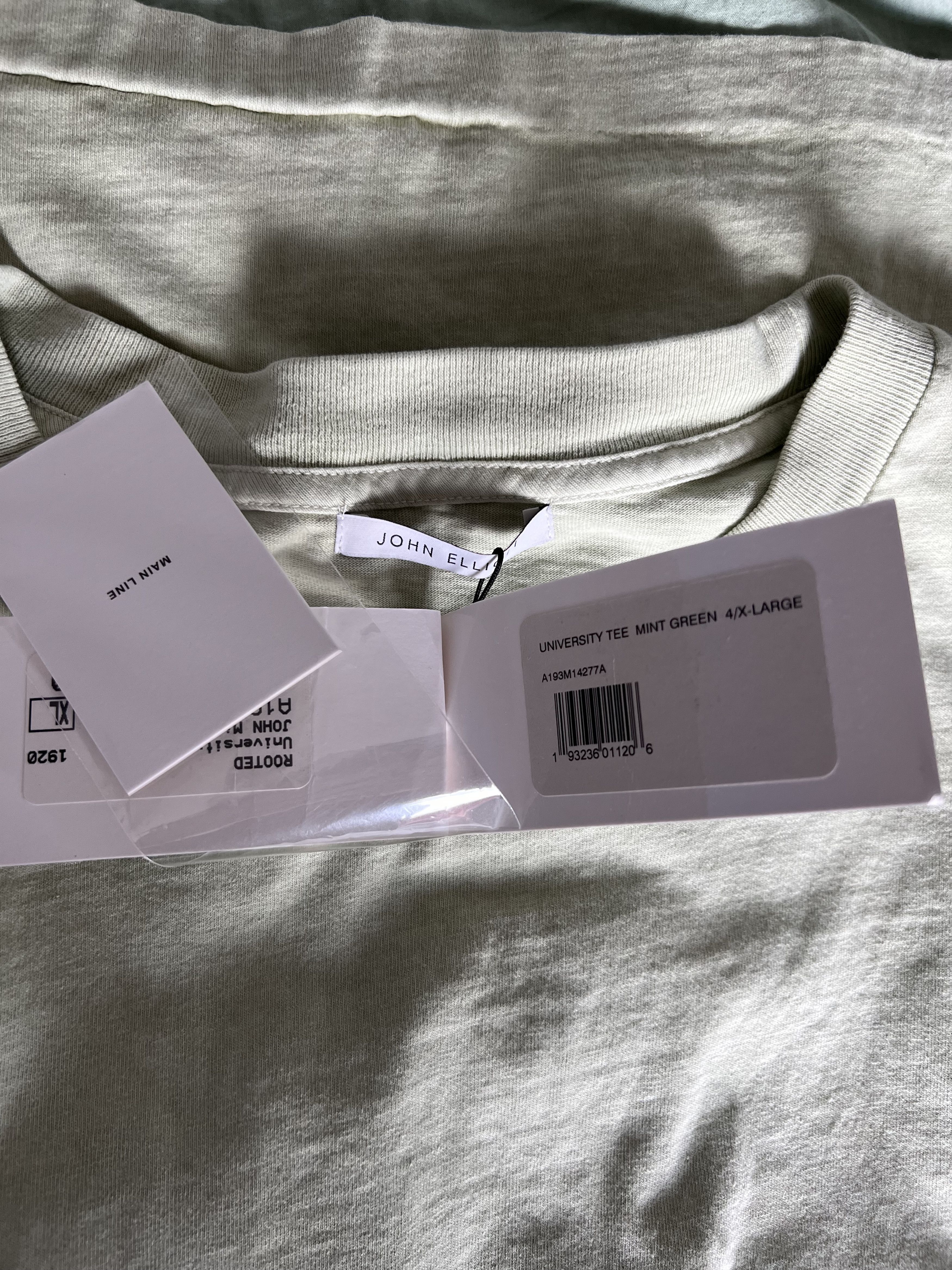 John Elliott John Elliott University Tee in Mint Green Size US XL / EU 56 / 4 - 7 Thumbnail