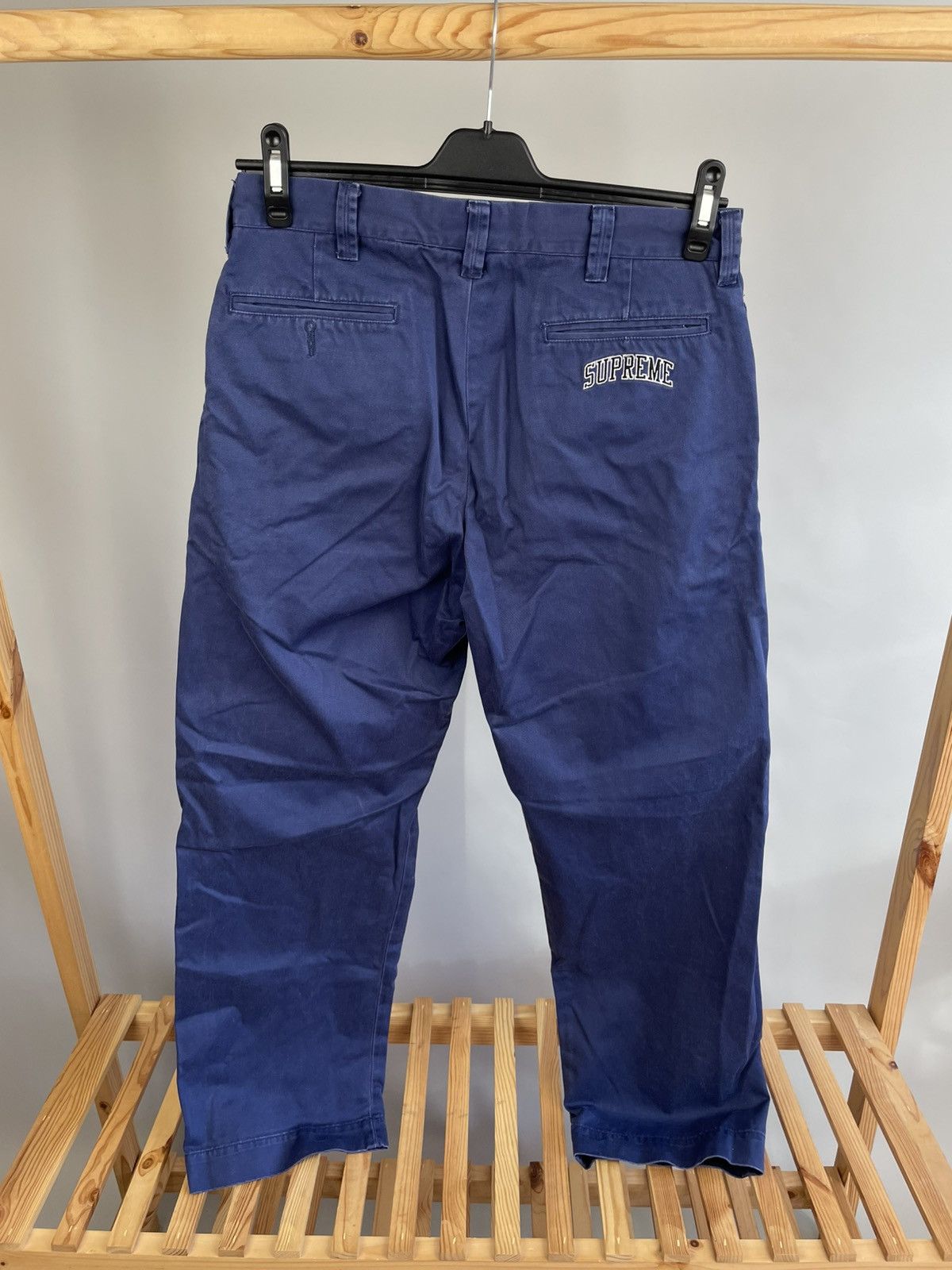 Supreme Supreme chinos pants size 30 Size US 30 / EU 46 - 1 Thumbnail