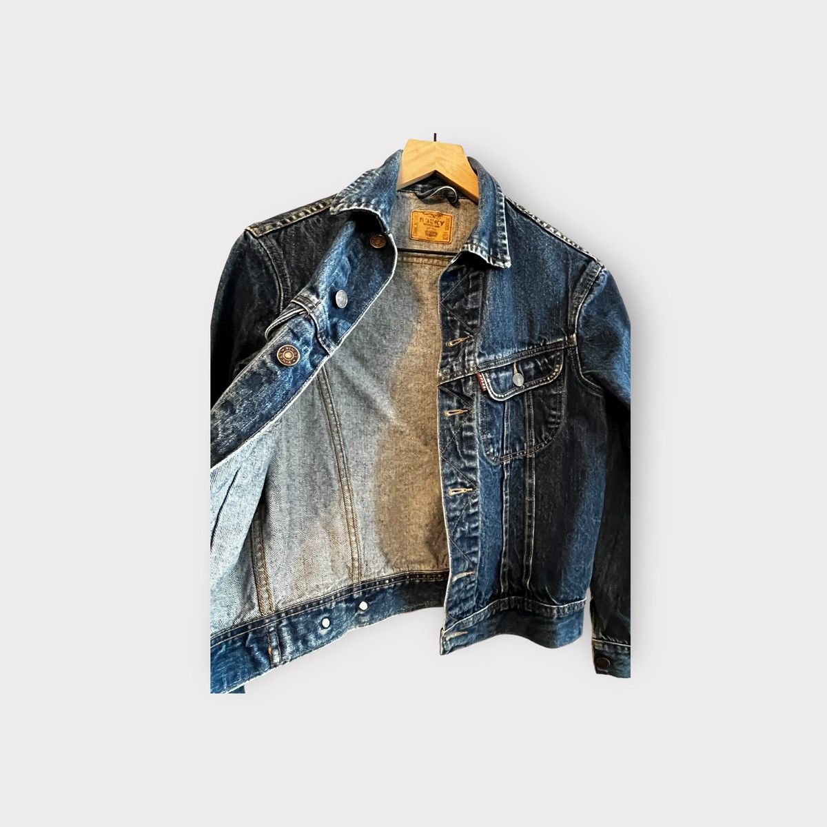 Rocky × Vintage Vintage Rocky Brand Jean Jacket Size XS / US 0-2 / IT 36-38 - 3 Thumbnail