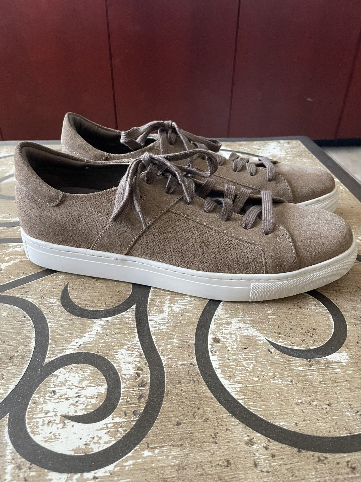 Trask Aaron Suede lace up Fashion sneaker nwob Size US 9.5 / EU 42-43 - 3 Thumbnail