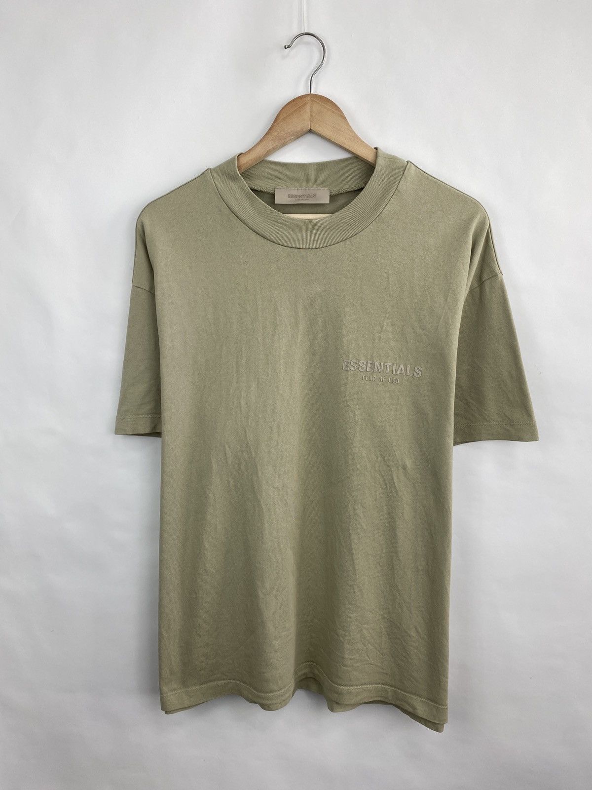 Essentials Essentials Fear Of God Y2K T-Shirt Hype Rare Retro Size US S / EU 44-46 / 1 - 3 Thumbnail