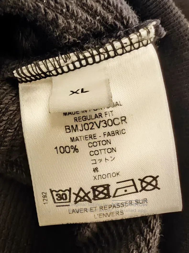 Givenchy Givenchy Black Hooded Sweatshirt (Size X, Purchased from O Size US XL / EU 56 / 4 - 4 Thumbnail