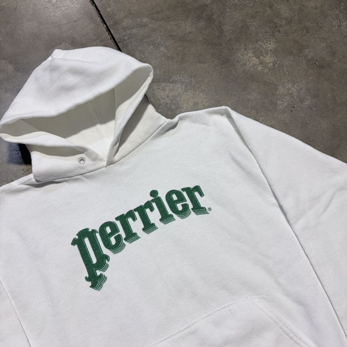Vintage Vintage 80s Hoodie Sweatshirt Perrier Water Promo French USA Size US M / EU 48-50 / 2 - 9 Thumbnail