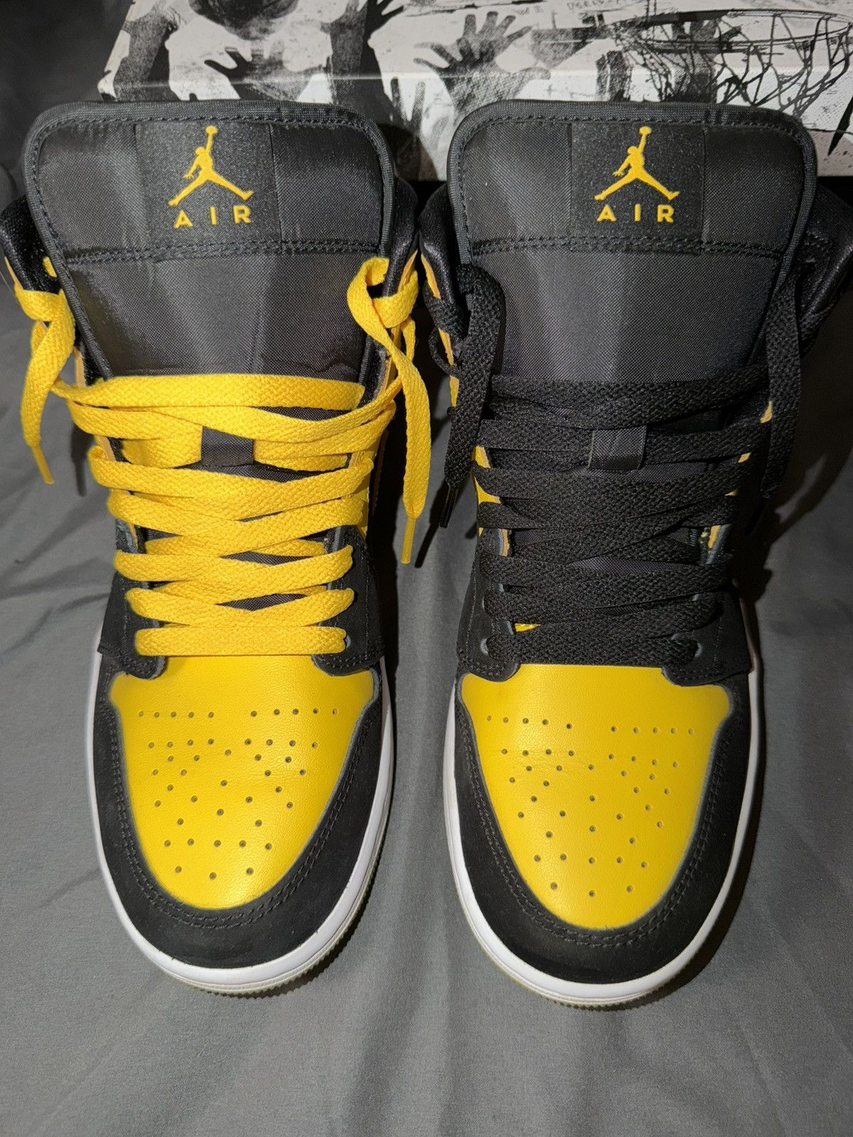 Jordan Brand Jordan 1 Mid ‘New Love (2025)’ Size 8M Size US 8 / EU 41 - 3 Thumbnail