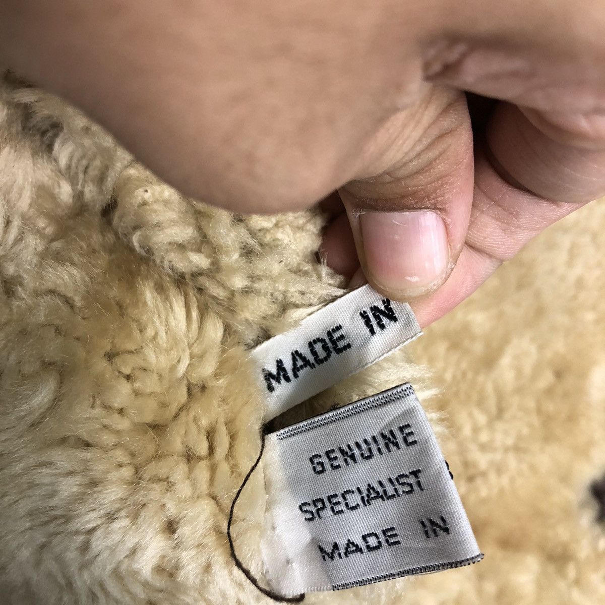 Vintage Vintage Genuine Leather Jacket Shearling Zufolo Issey Miyake Size US L / EU 52-54 / 3 - 22 Thumbnail