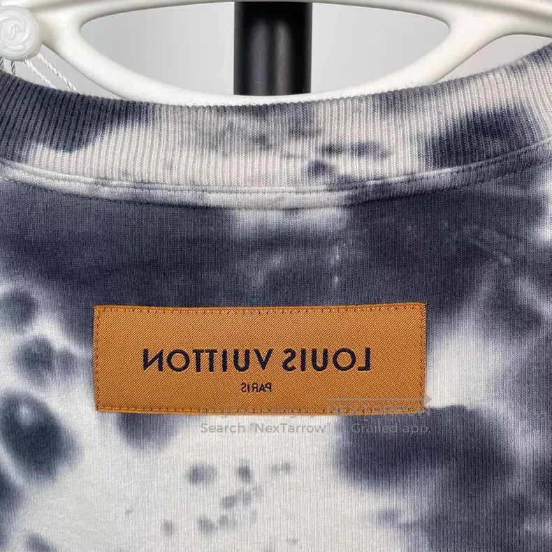 Louis Vuitton Louis Vuitton Black and white tie-dye doodle letter short Size US M / EU 48-50 / 2 - 3 Thumbnail