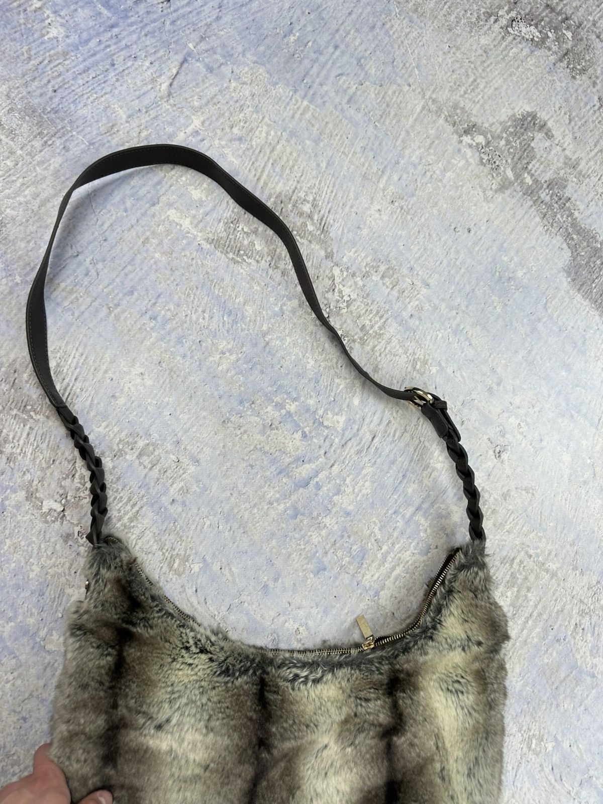 Designer Laura Ashley Faux Fur bag shoulder Size ONE SIZE - 10 Thumbnail