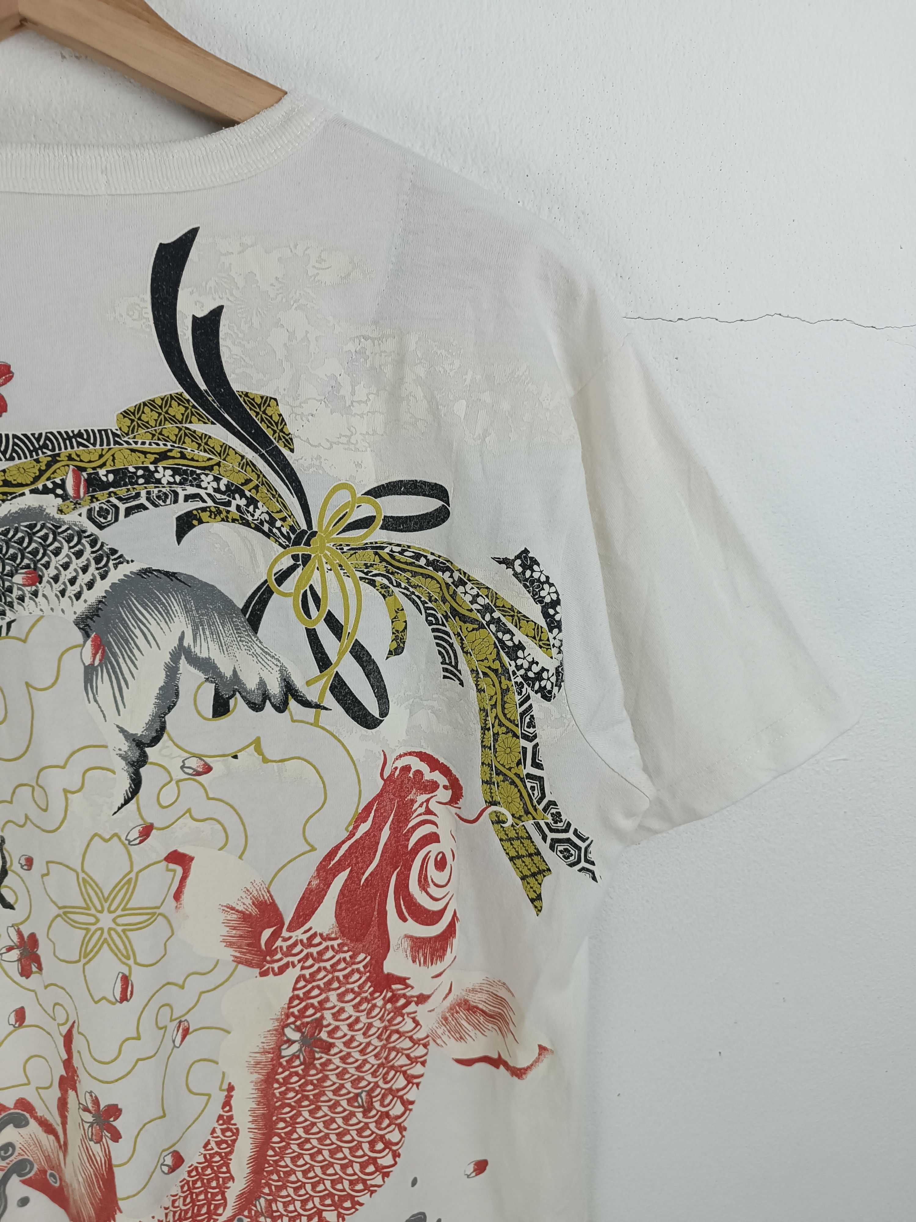 Vintage VINTAGE DRAGON KOI SUKAJAN TATOO JAPANESE TEE VERY RARE Size US L / EU 52-54 / 3 - 6 Thumbnail