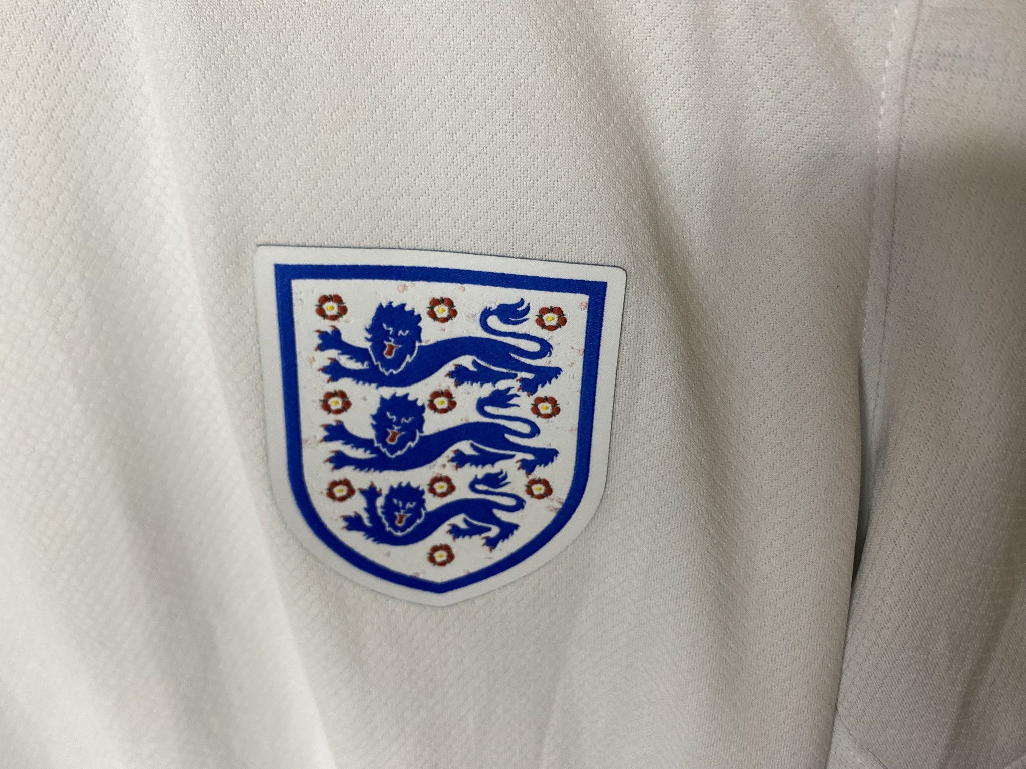 Nike ENGLAND NATIONAL TEAM 2023 HOME FOOTBALL SHIRT SOCCER JERSEY Size L / US 10 / IT 46 - 3 Thumbnail