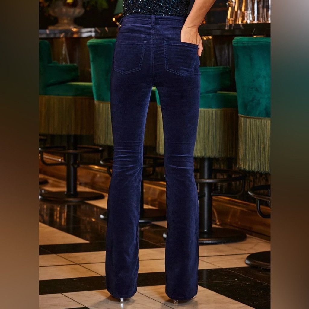 Other Old Navy Navy Extra High Rise Flare Velvet Jeans Size 4 Size 27" / US 4 / IT 40 - 1 Thumbnail