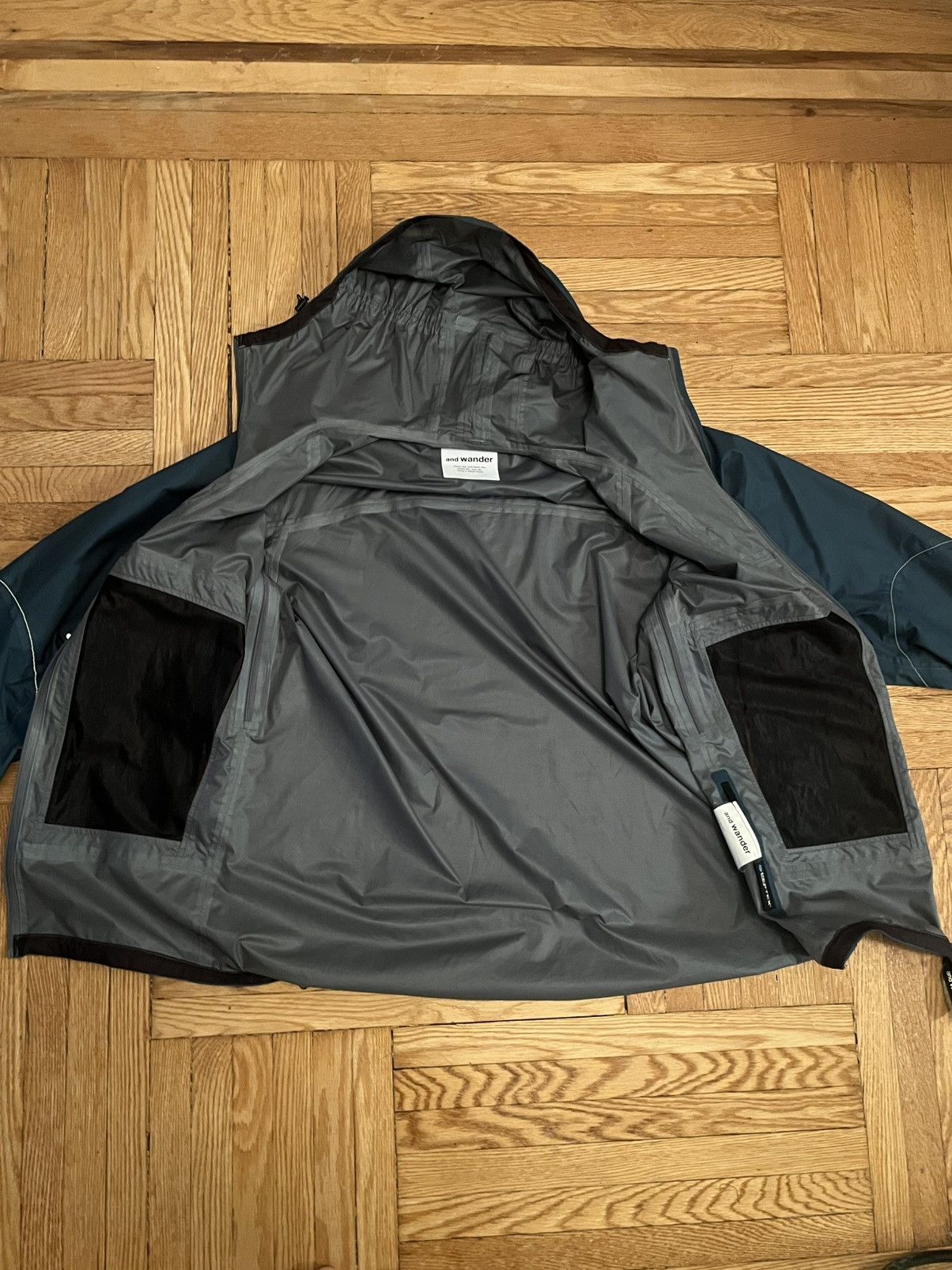 And Wander 3L UL Pertex Rain Jacket Size US M / EU 48-50 / 2 - 2 Thumbnail
