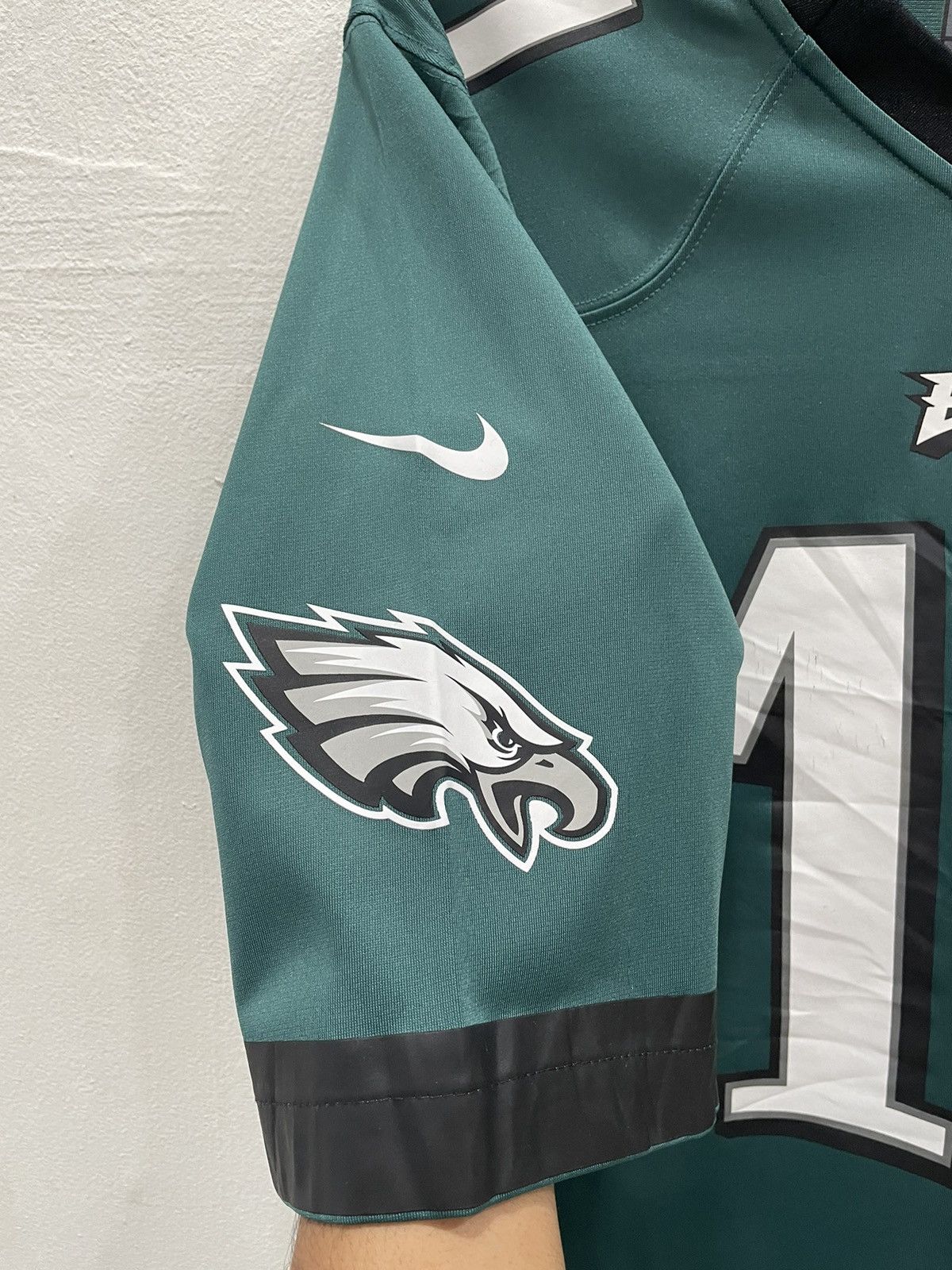 NFL Final Drop💥Philadelphia Eagles NFL Jersey Carson Wentz Size US S / EU 44-46 / 1 - 9 Thumbnail