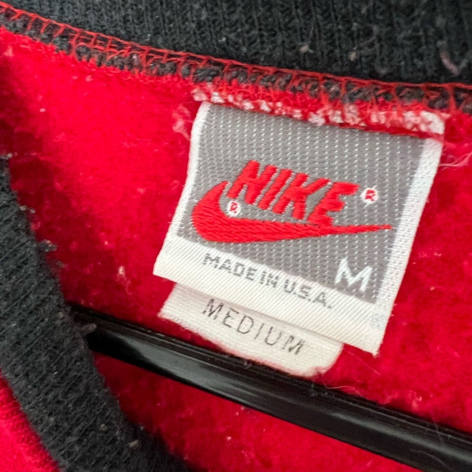 Nike Vintage 90’s Nike Sweatshirt Bred W/Pockets MADE IN USA Size US M / EU 48-50 / 2 - 7 Thumbnail