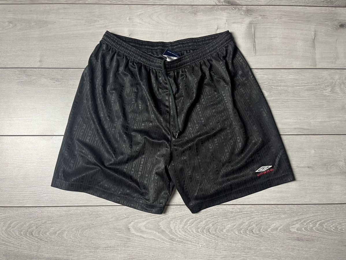 Umbro Umbro shorts soccer size XLarge Size US 36 / EU 52 - 1 Thumbnail