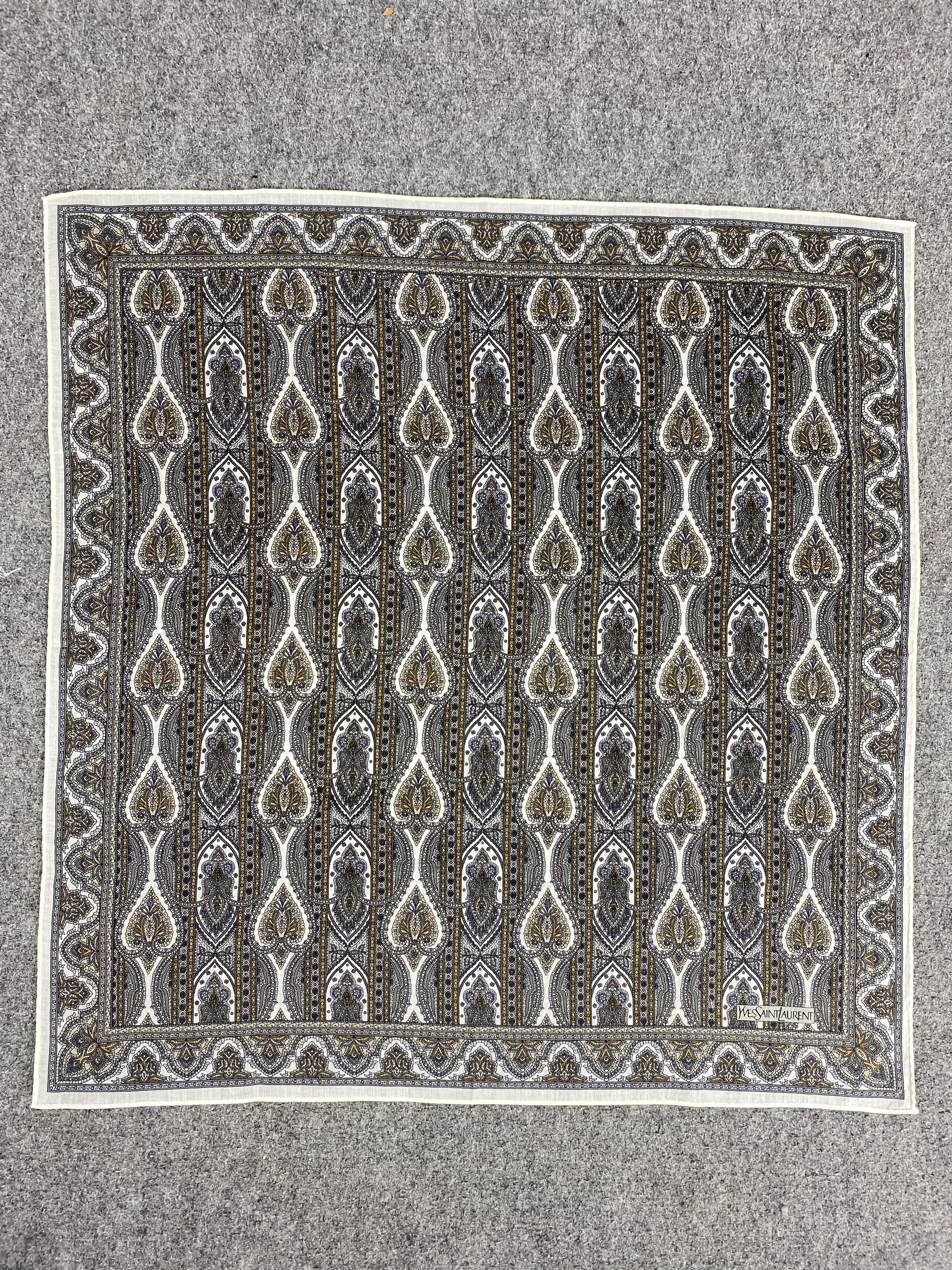 Yves Saint Laurent Yves Saint Laurent Handkerchief / Neckerchief KT0346 Size ONE SIZE - 4 Thumbnail