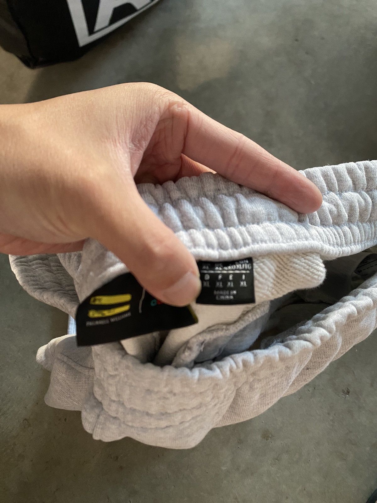 Adidas × Humanrace × Pharrell XL Humanrace Adidas Pharrell Sweatpants Size US 34 / EU 50 - 4 Thumbnail