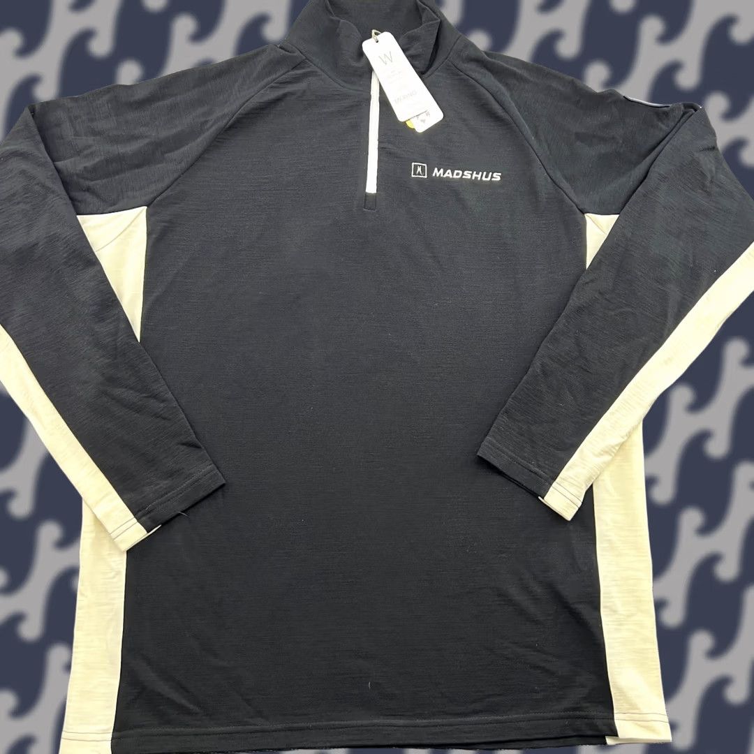 Vintage VINTAGE We Norwegians Voss Zip Up Sweater Mens XL Black Merino Wool 1/4 Zip Base Layer Sweater Size US XL / EU 56 / 4 - 1 Thumbnail