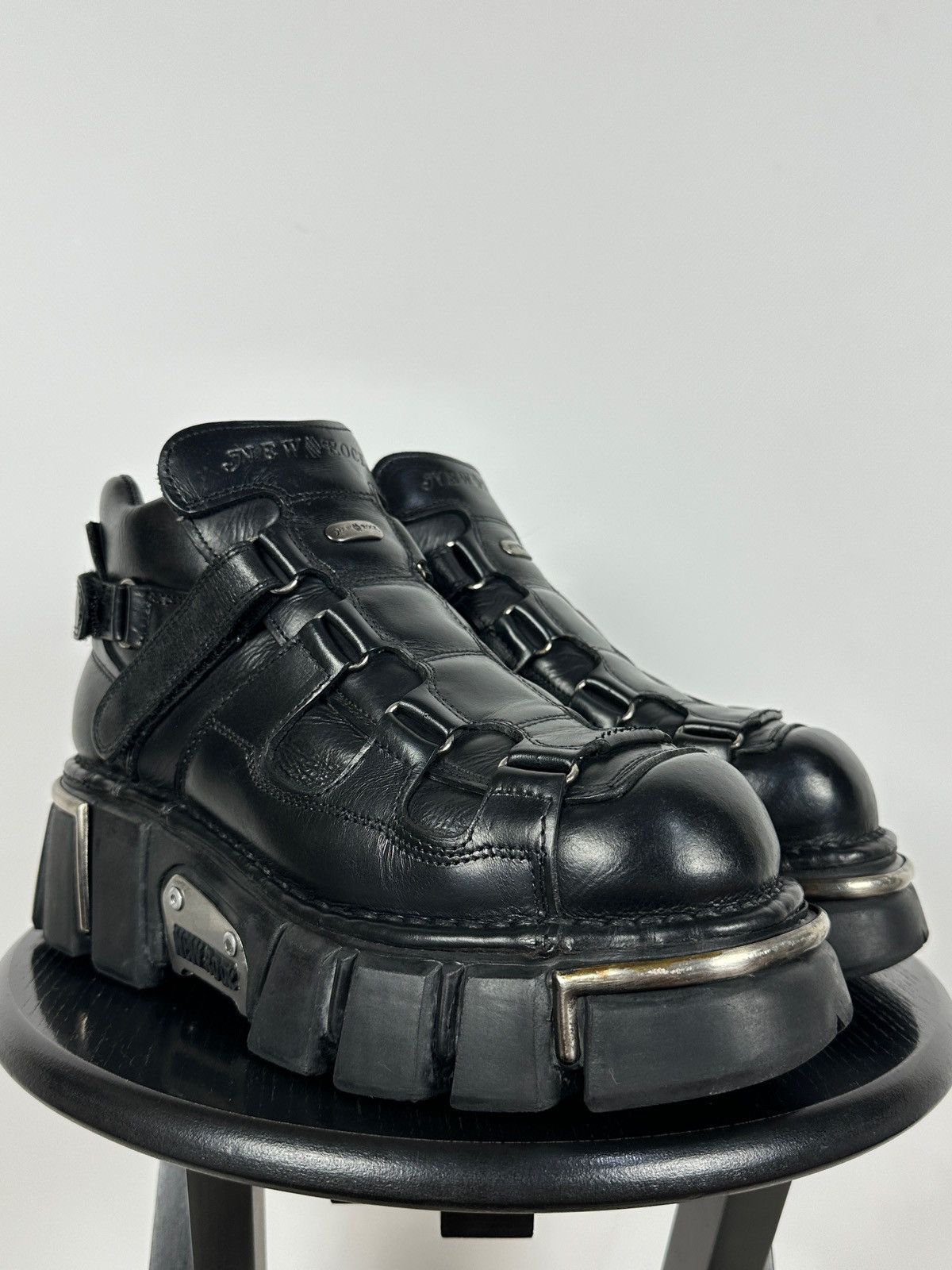 New Rock Vintage New Rock M.283 Terminator E-14 Black Leather Boots Size US 9 / EU 42 - 11 Thumbnail