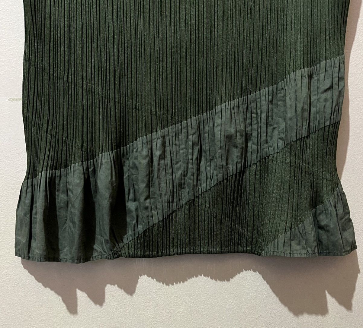 Pleats Please Issey Miyake Pleats Please - Issey Miyake - Hybrid Tank Top Size S / US 4 / IT 40 - 7 Thumbnail