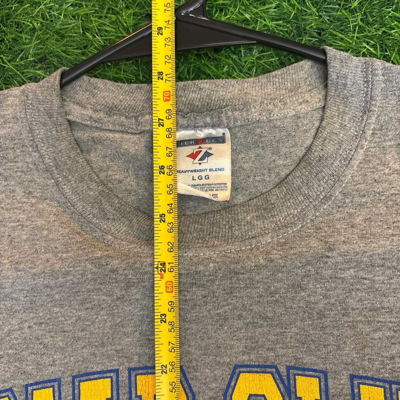 Jerzees Mens Vintage Briar Cliff Football Graphic Tee Size US L / EU 52-54 / 3 - 5 Thumbnail