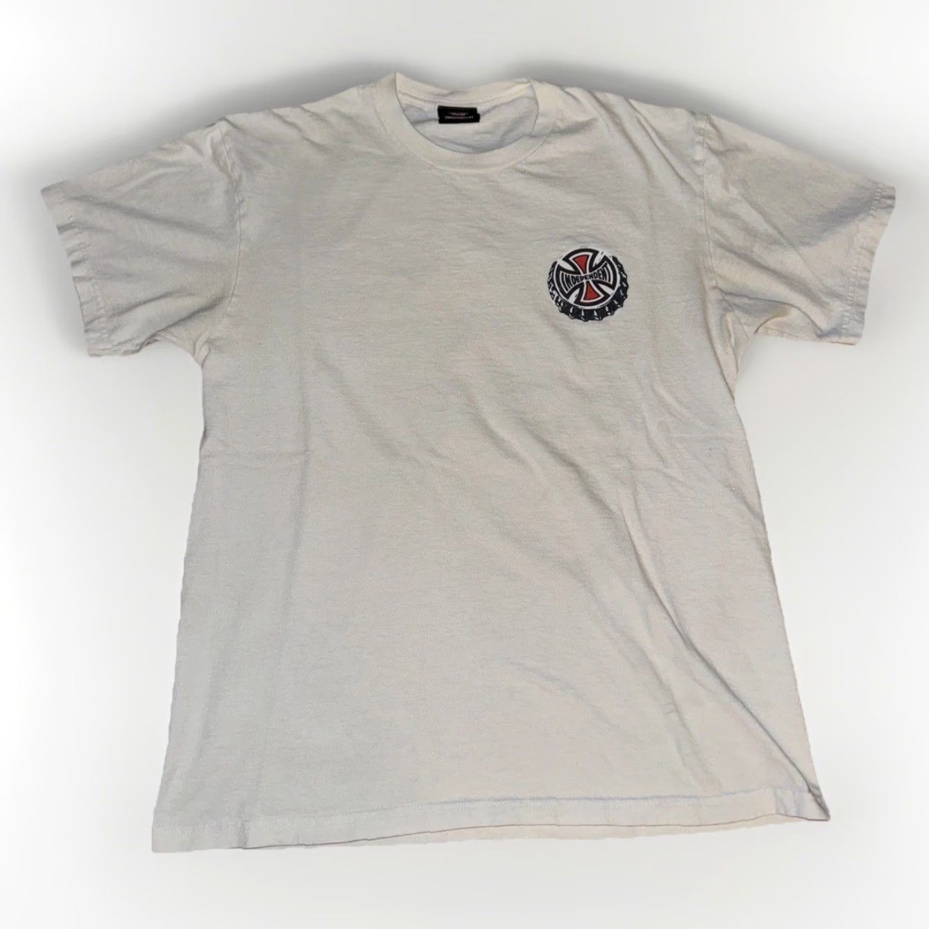 Vintage VINTAGE Independent Trucks T-Shirt Shirt White Small Logo Tee 90s Y2K Mens Boys Size US S / EU 44-46 / 1 - 2 Thumbnail