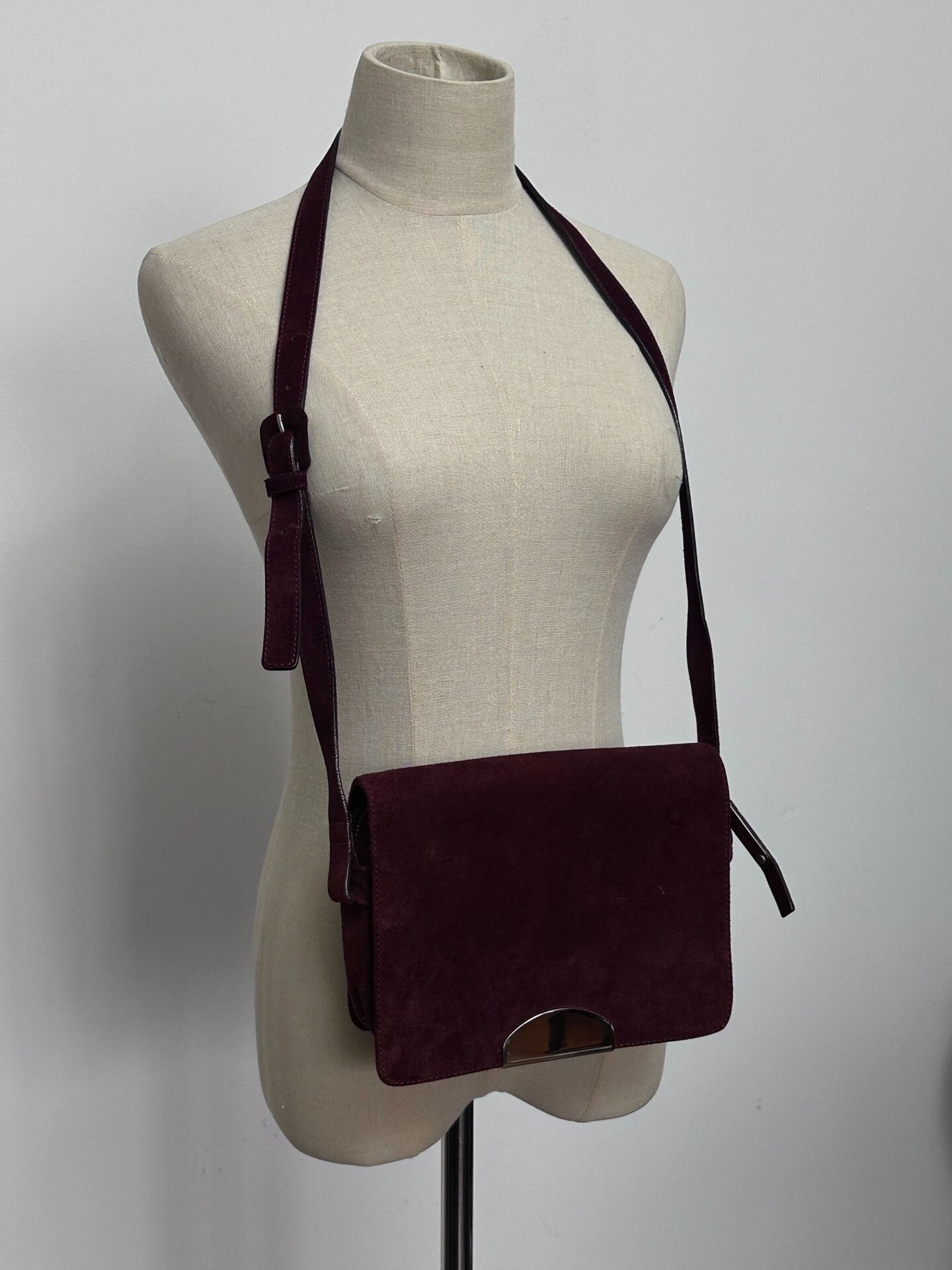 Maison Margiela Maison Martin Margiela Red Suede Crossbody Bag Size ONE SIZE - 1 Thumbnail