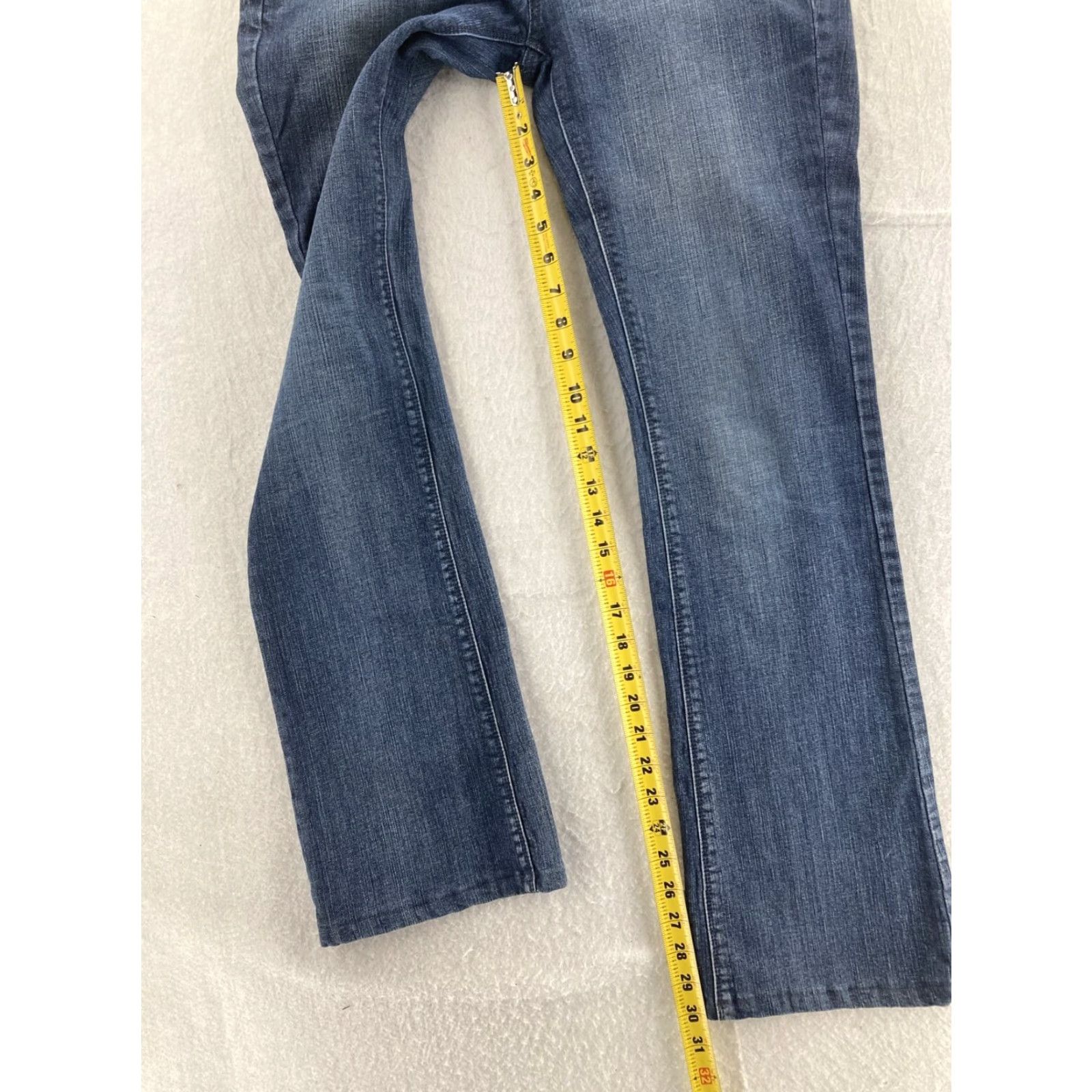 White House Black Market VINTAGE White House Black Market Jeans Womens 6R Blue Low Rise Boot Cut Size 28" / US 6 / IT 42 - 6 Thumbnail