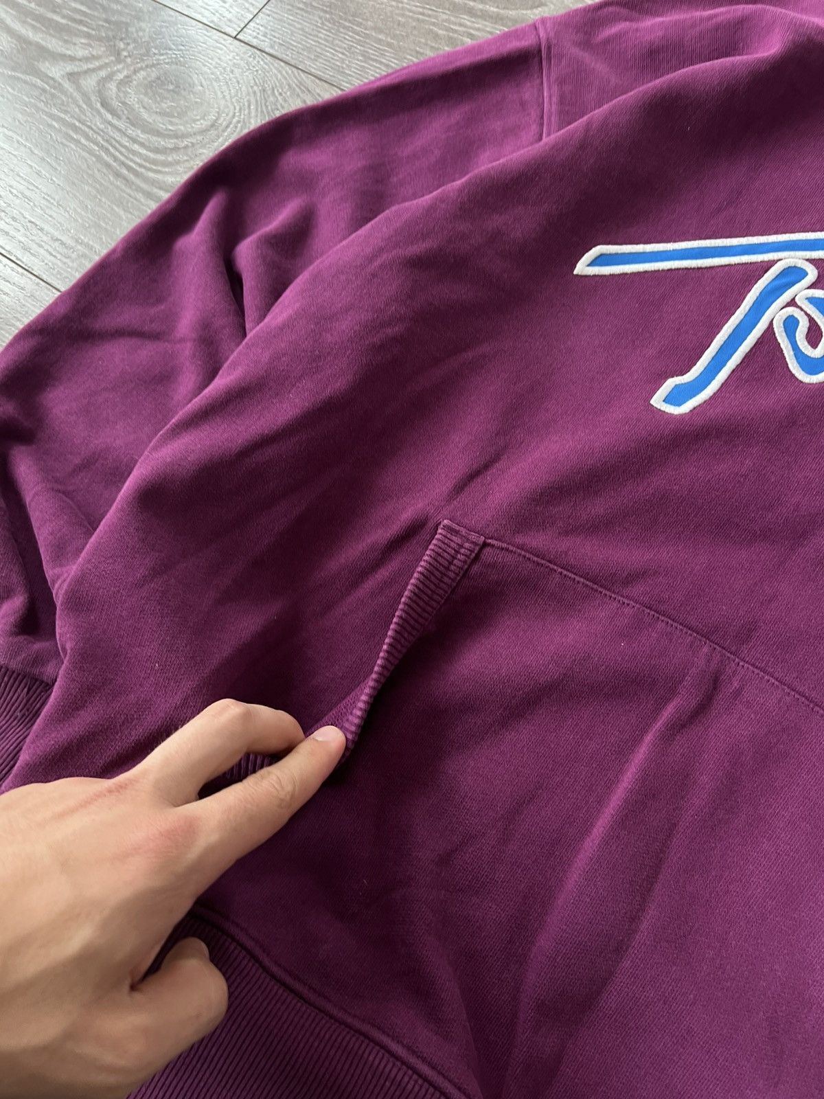 Tommy Hilfiger Tommy Hilfiger Jeans Signature Big Logo Purple Hoodie Size US L / EU 52-54 / 3 - 14 Thumbnail
