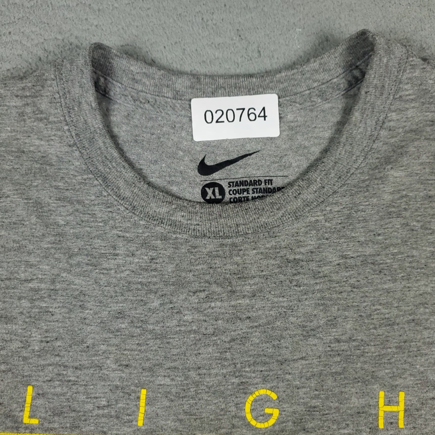 Nike Nike Dri-Fit T-Shirt Mens XL Gray Short Sleeve Casual Logo Sports Size US XL / EU 56 / 4 - 3 Thumbnail