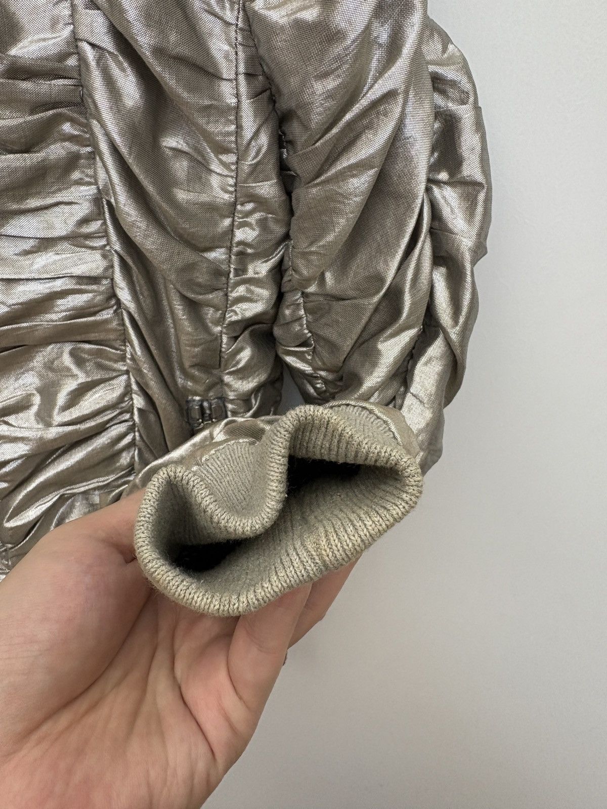 Dior Dior 07Ss Show Style Laser Silver Enamel Pleated Thin Jacket Size US S / EU 44-46 / 1 - 16 Thumbnail