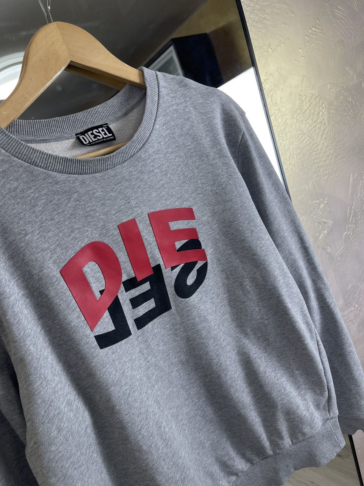 Diesel Diesel Split Logo Graphic Sweatshirt -Technical Cotton Blend Size US L / EU 52-54 / 3 - 3 Thumbnail