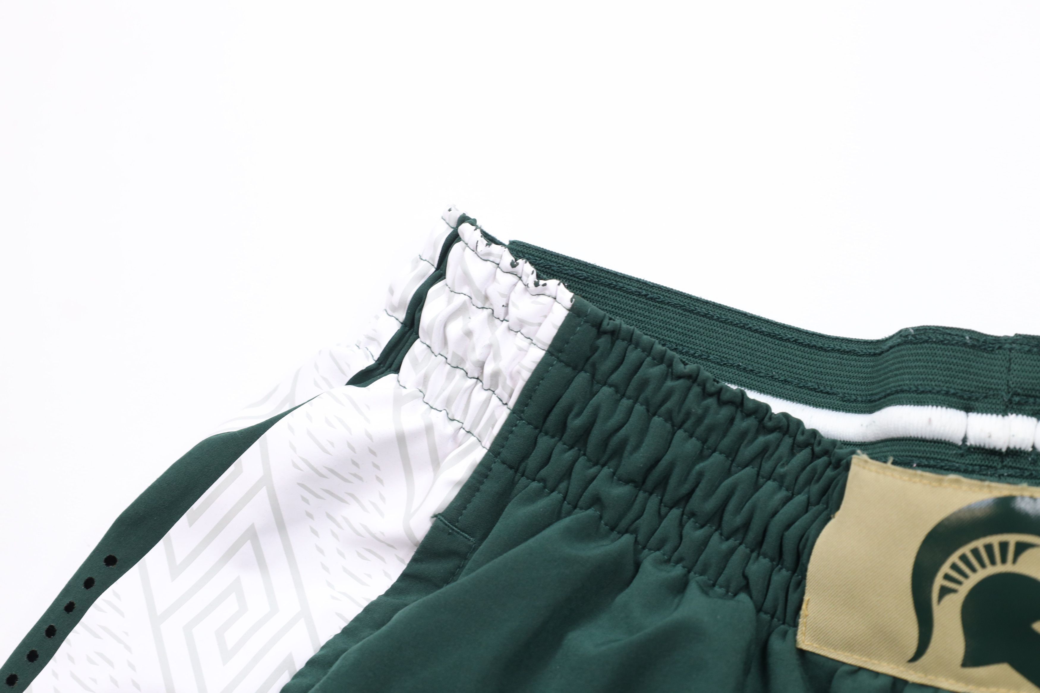 Nike × Vintage Nike Authentics Heavyweight University Basketball Shorts Size US 34 / EU 50 - 7 Thumbnail