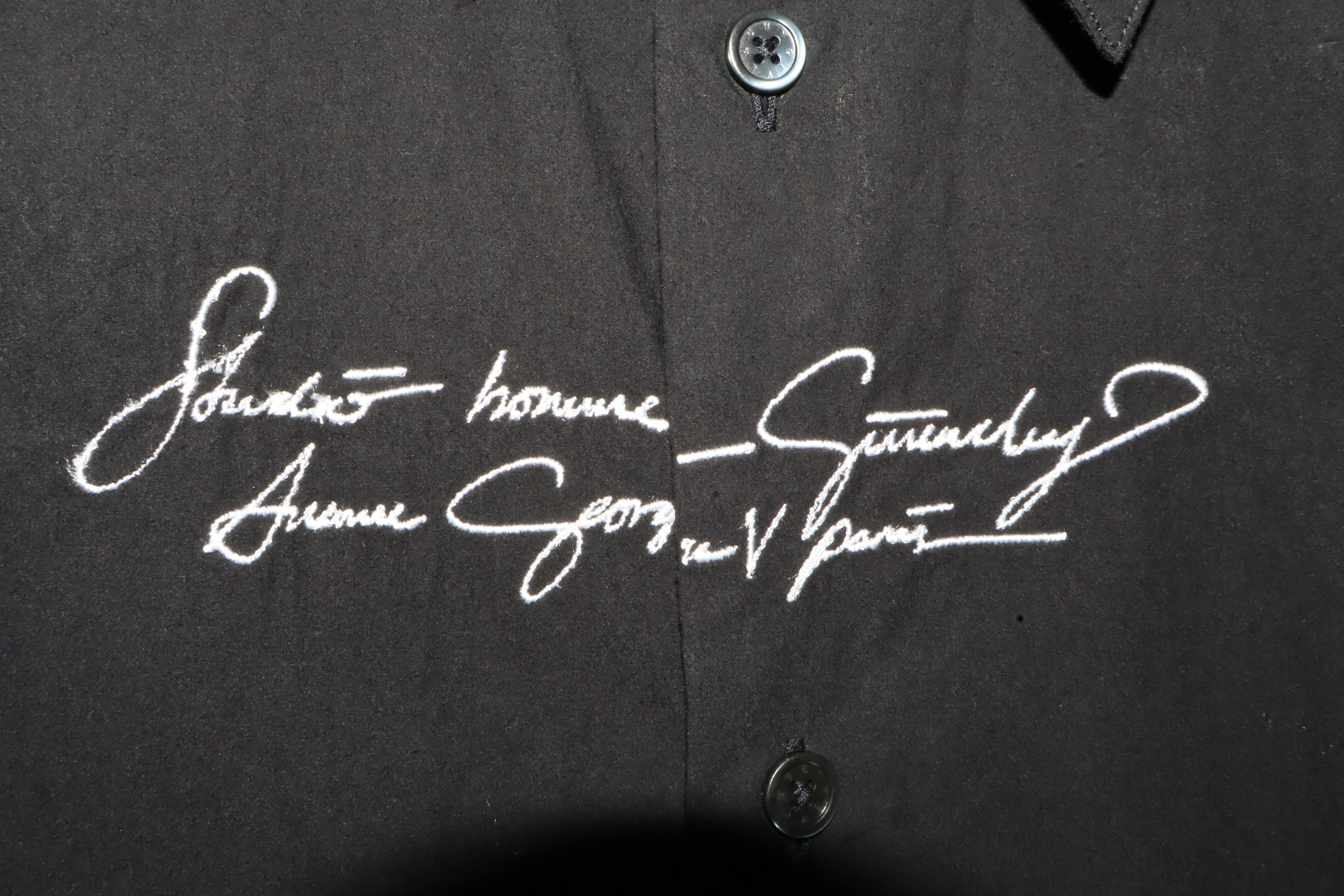 Givenchy Embroidered logoshirt Size US S / EU 44-46 / 1 - 5 Thumbnail