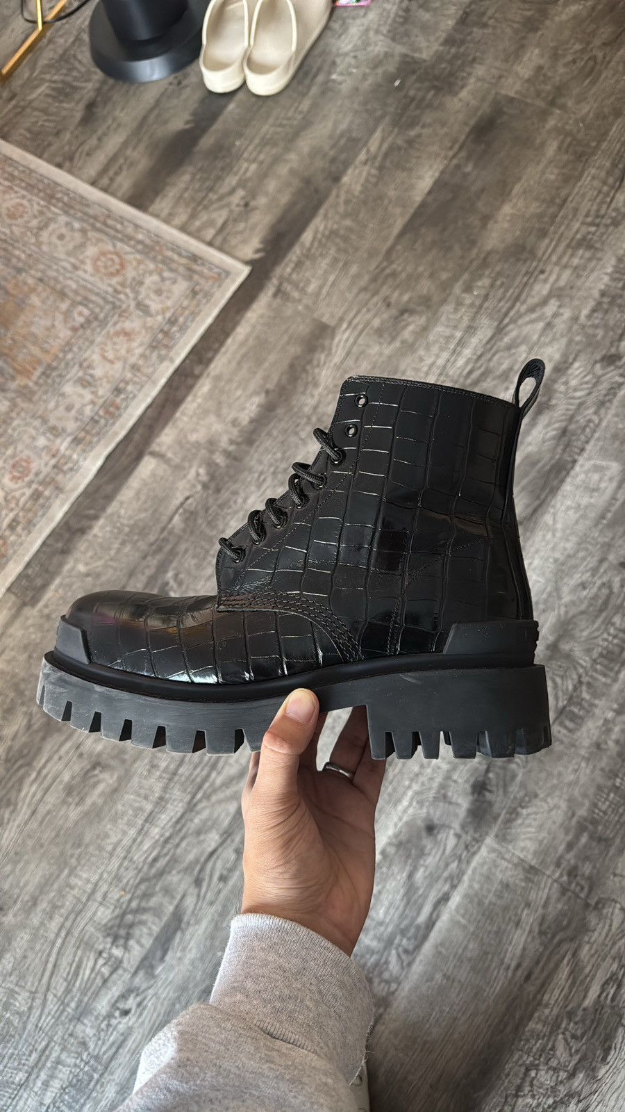 Balenciaga Balenciaga Strike Boots Croc Size US 10 / EU 43 - 2 Thumbnail