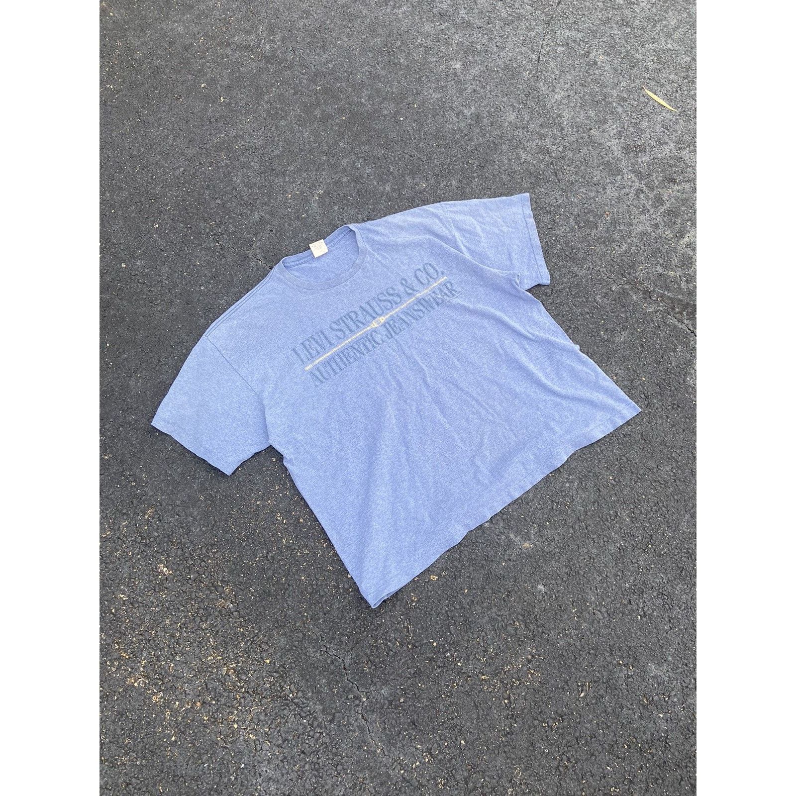 Levi's Beautiful Vintage Levis Single Stitch Graphic T-Shirt USA XL Size US XL / EU 56 / 4 - 2 Thumbnail