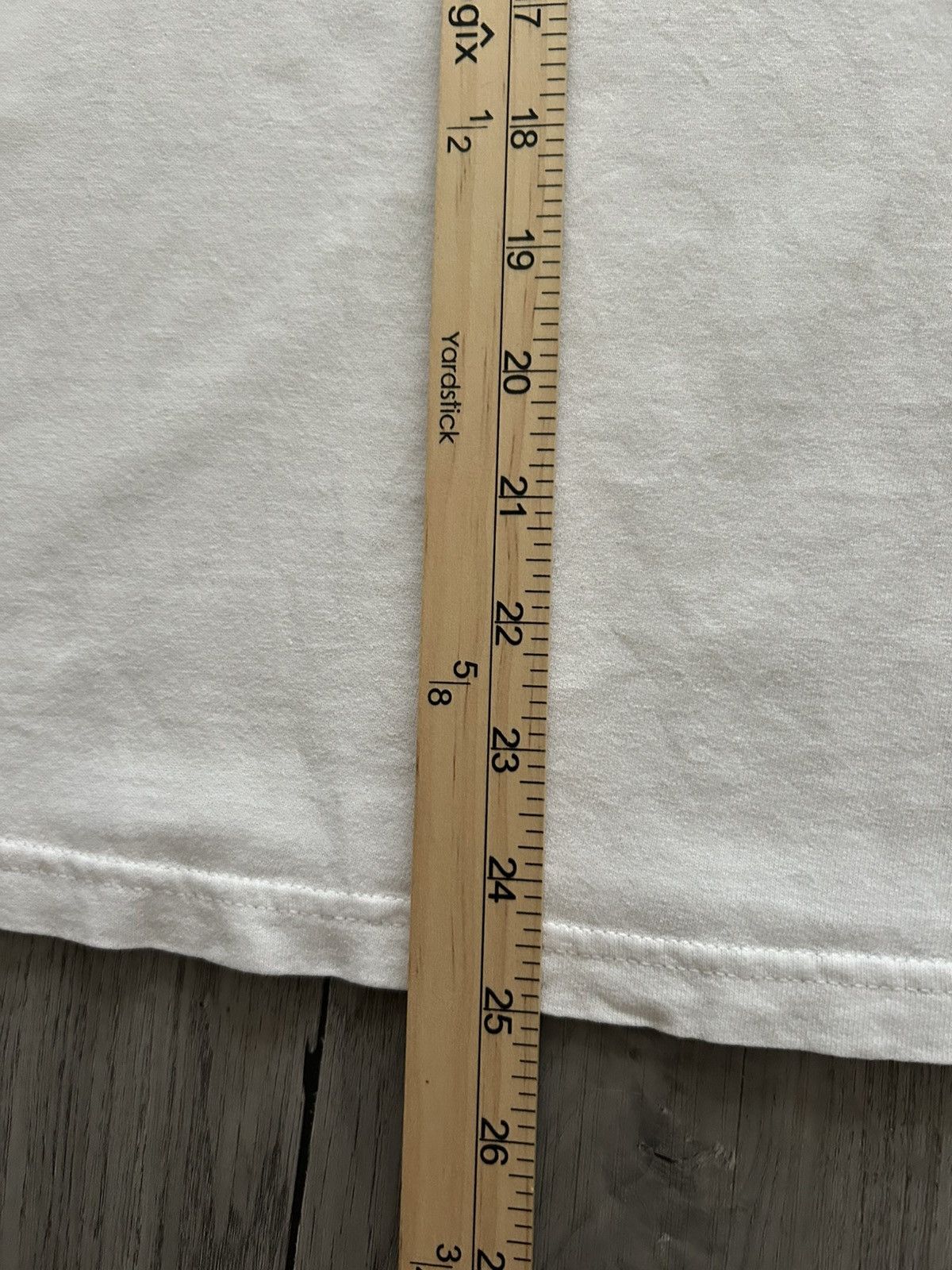 Vintage Vintage Y2K “ipray do you pray?” white cotton tee Size US M / EU 48-50 / 2 - 5 Thumbnail