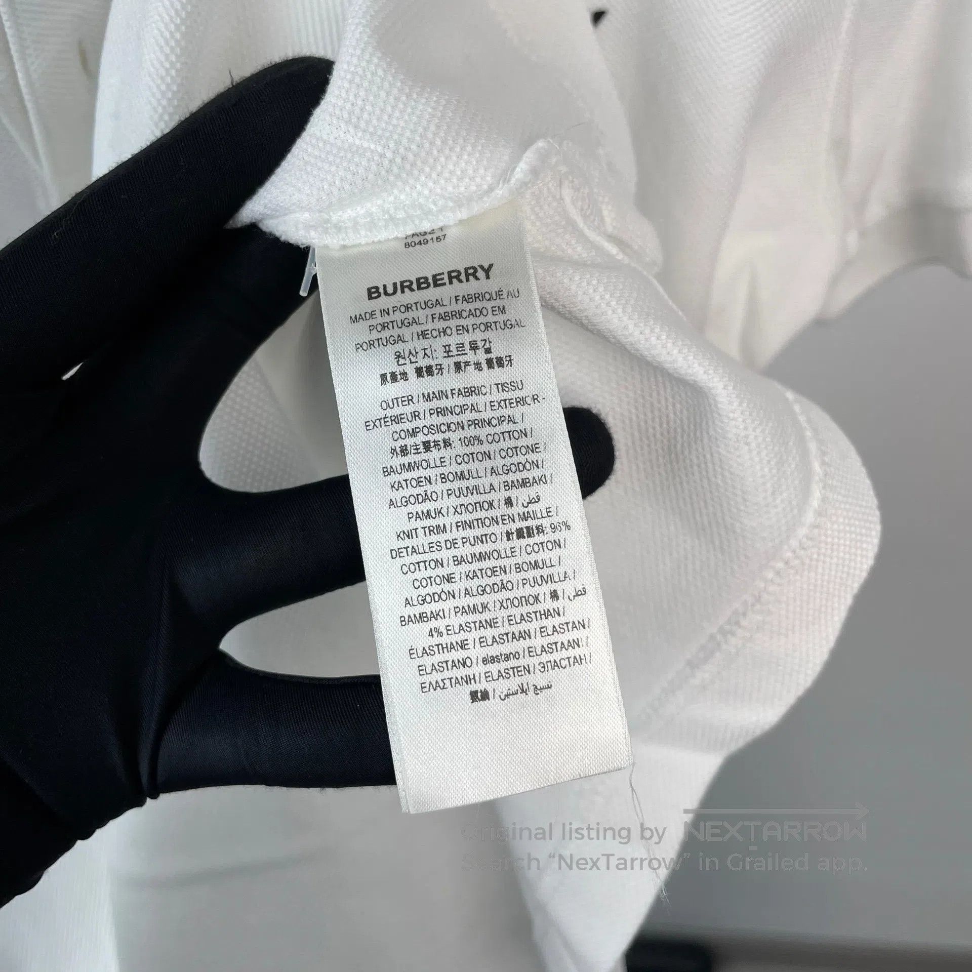 Burberry Burberry White Lettering on Front and Camo Pattern on Back Size US XL / EU 56 / 4 - 8 Thumbnail