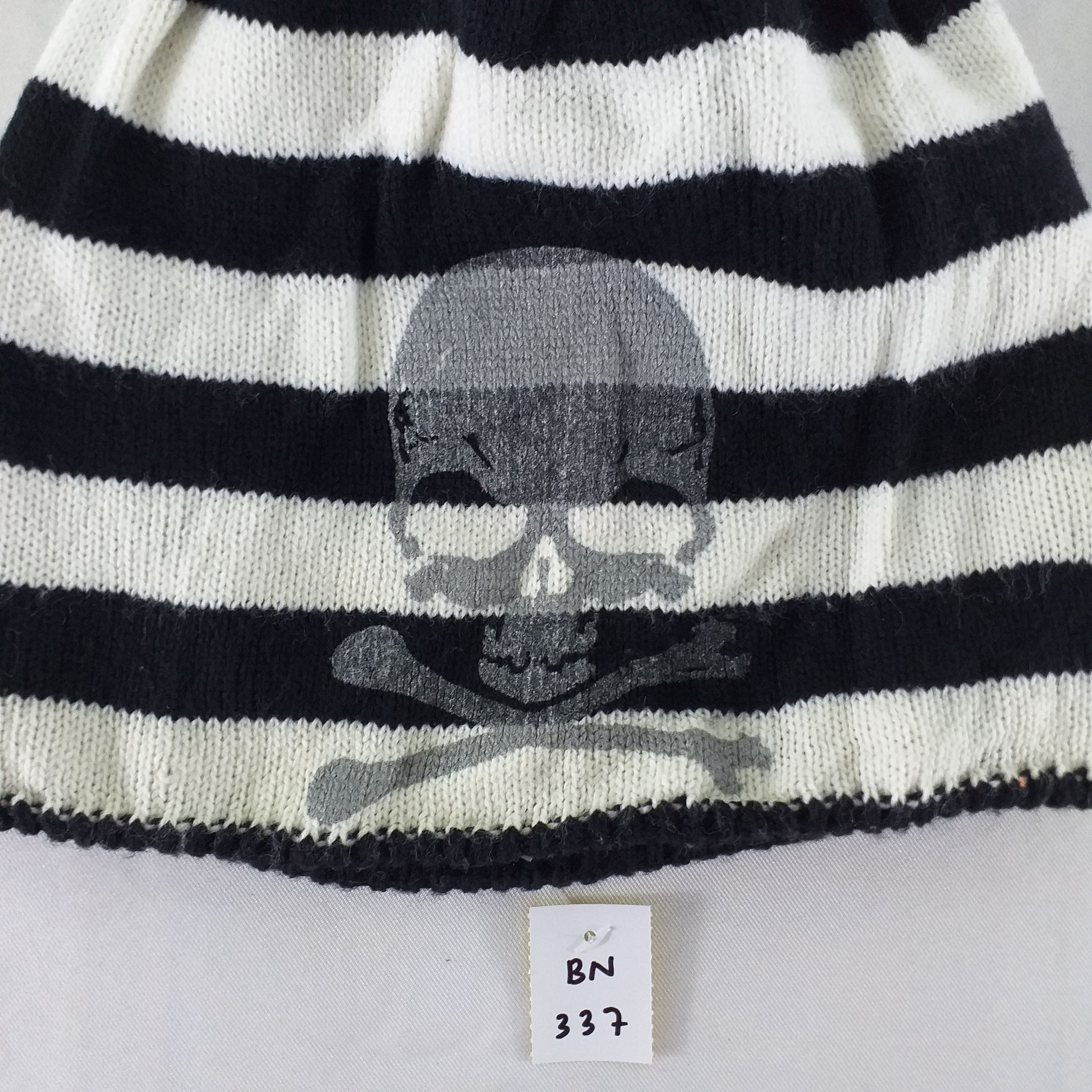 Japanese Brand Vintage Skulls Snow Cap Hat Beanie BN337 Size ONE SIZE - 5 Thumbnail