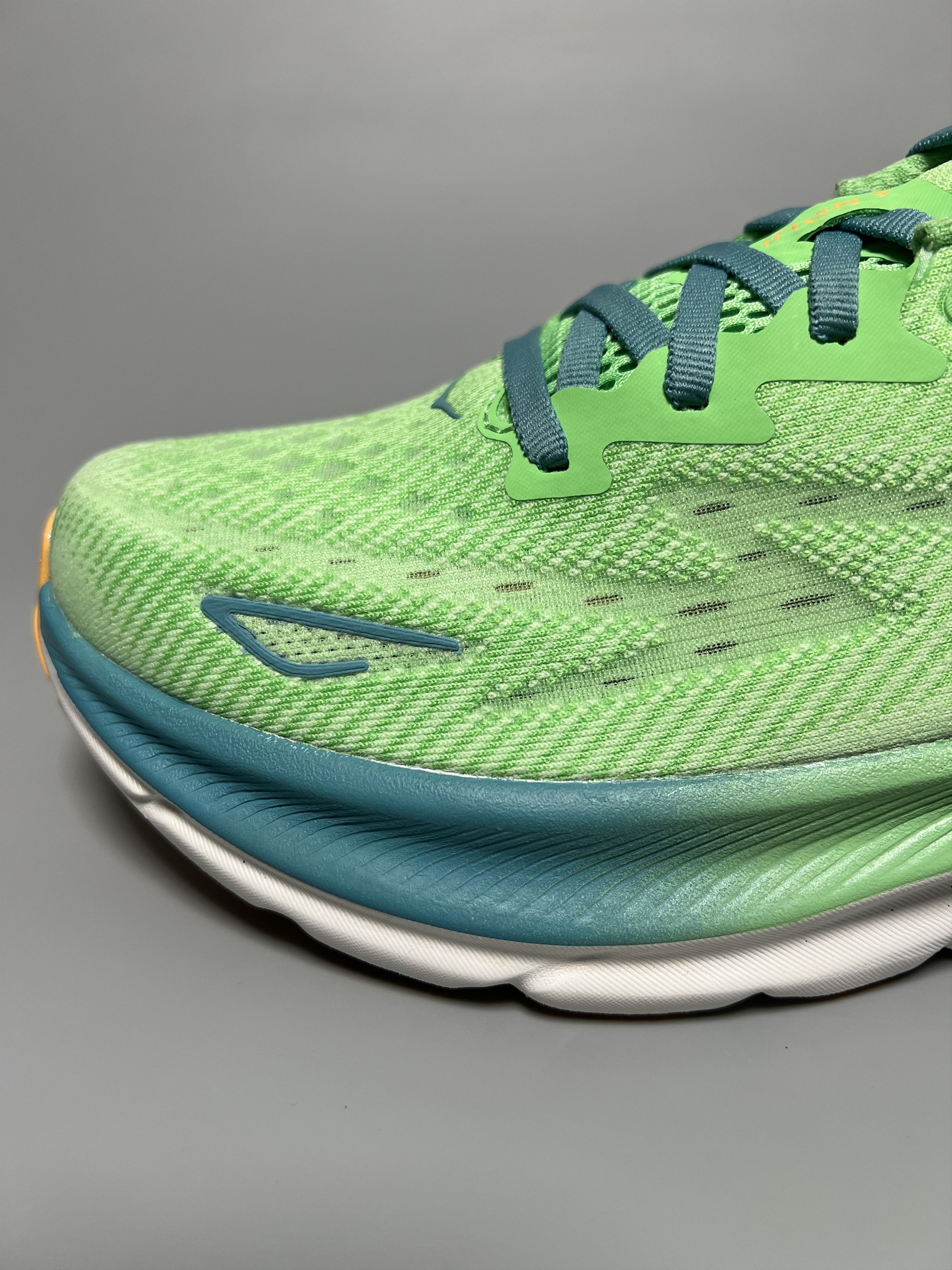 Hoka 9D Hoka One One Clifton 9 Running Shoes Walking Gym Size US 9 / EU 42 - 8 Thumbnail