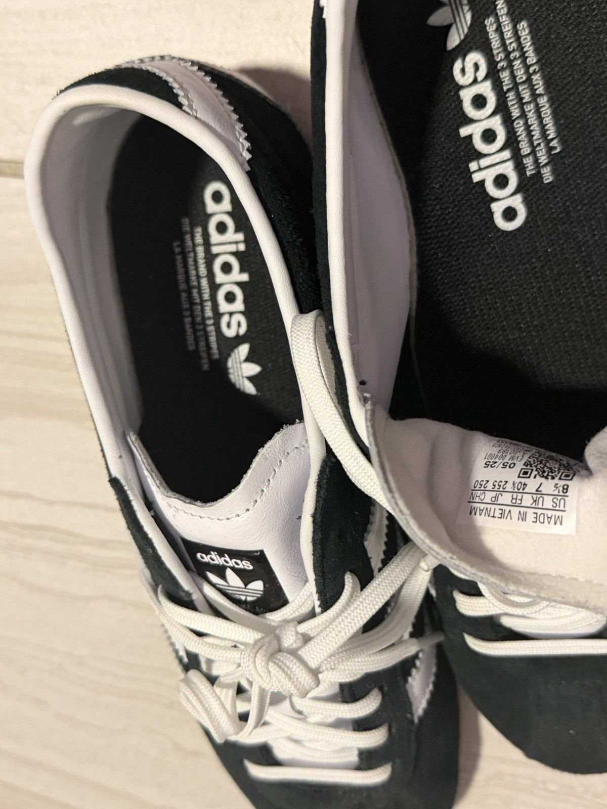Adidas adidas Tokyo black white Size US 8.5 / IT 38.5 - 7 Thumbnail