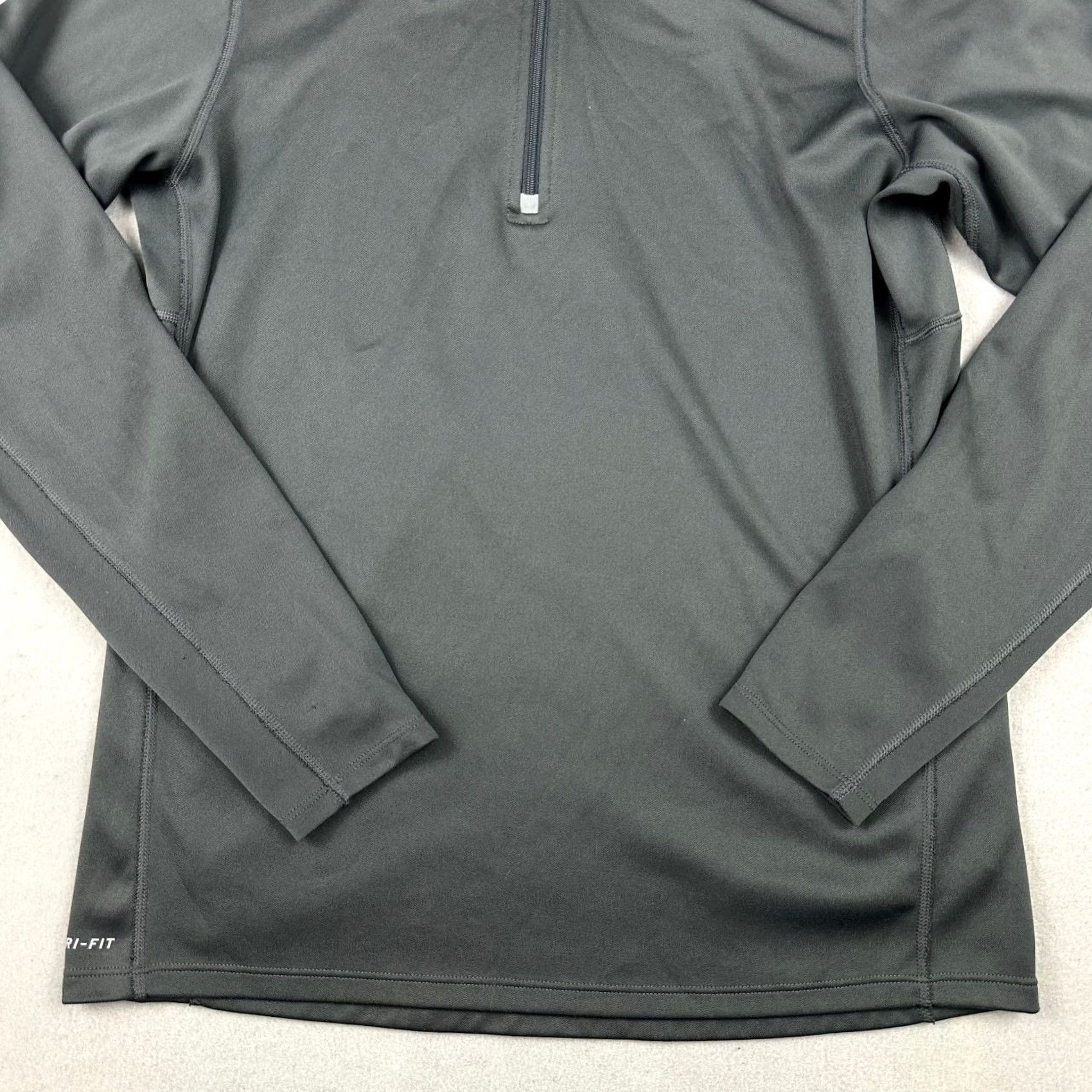 Nike Nike Dri-Fit Pullover Sweater 1/4 Zip Gray M Mens Casual Activewear Running Reflective Shirt Size US M / EU 48-50 / 2 - 3 Thumbnail