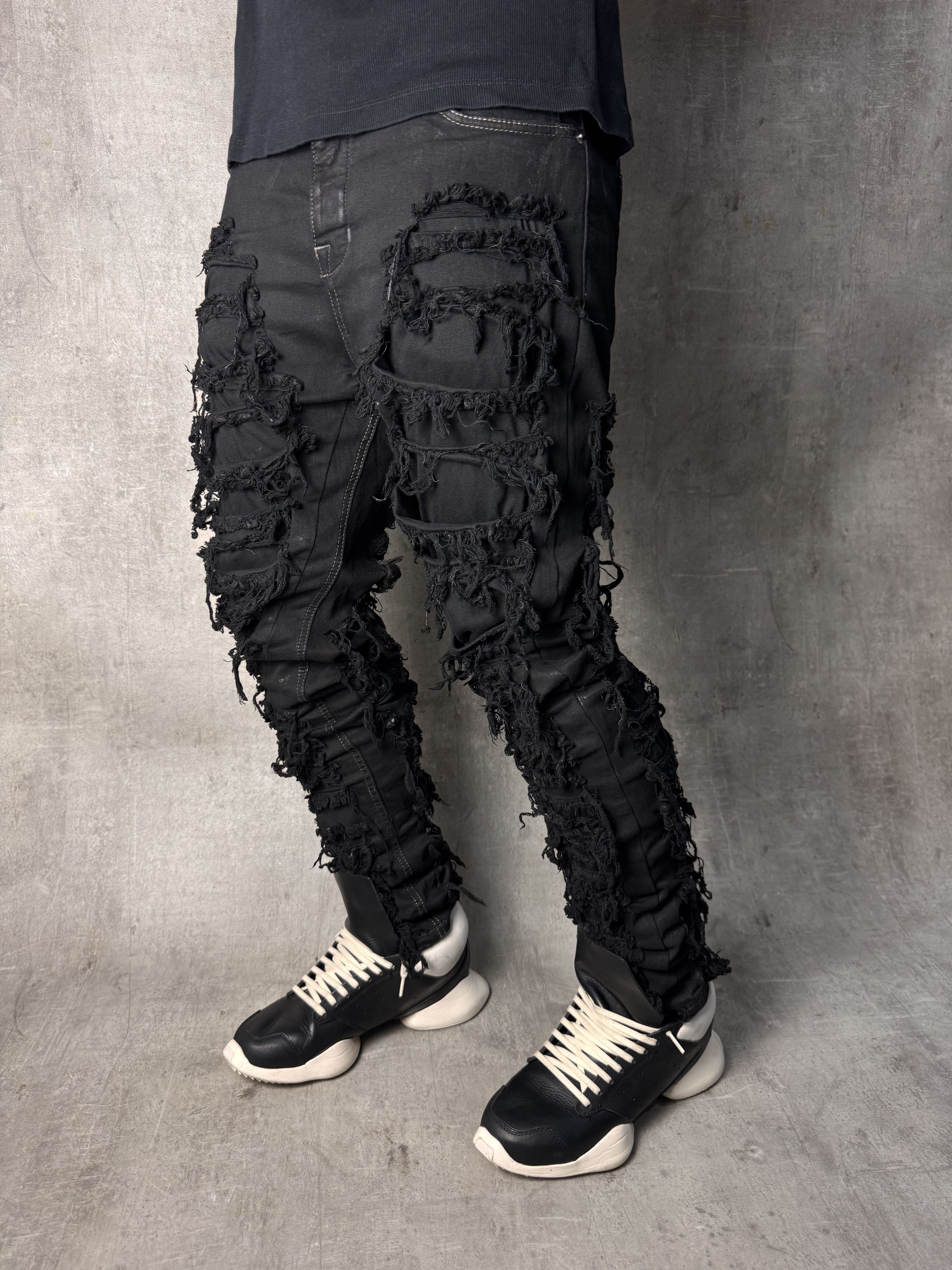 Rick Owens RICK OWENS DRKSHDW Slashed Detroit Cut Jeans in Black Size US 32 / EU 48 - 3 Thumbnail