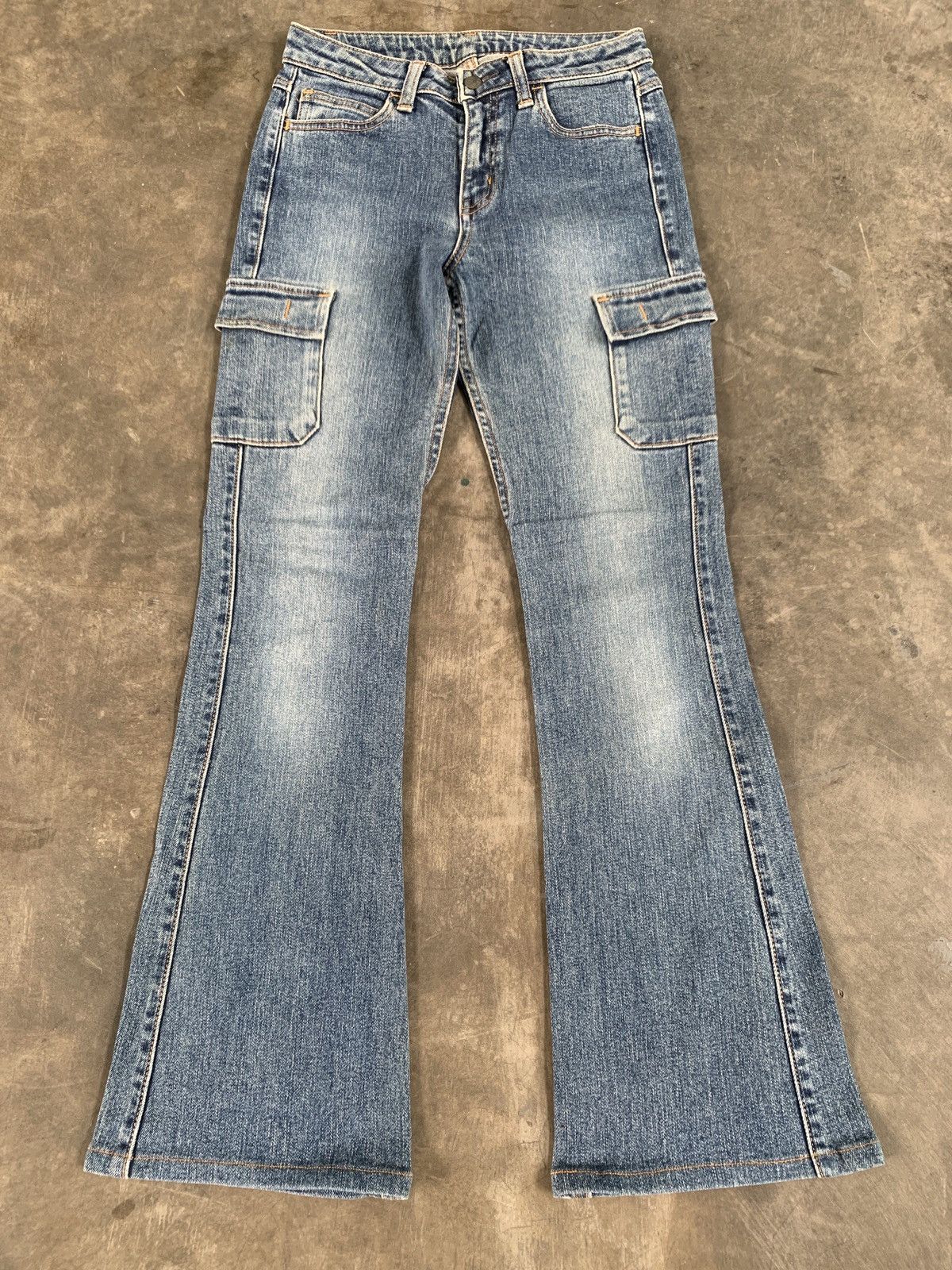 Japanese Brand 2000s y2k flare cargo jeans Size 26" / US 2 / IT 38 - 3 Thumbnail