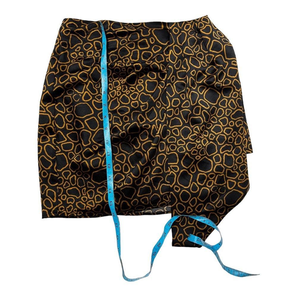 REVOLVE House of Harlow x Revolve l Noir Abstract Mini Skort Size XS Size 26" / US 2 / IT 38 - 4 Thumbnail